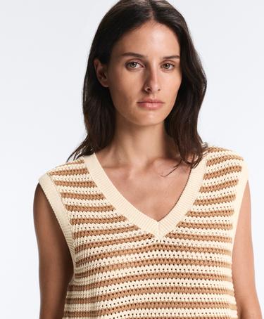 Striped V-neck knit vest — ECRU 3
