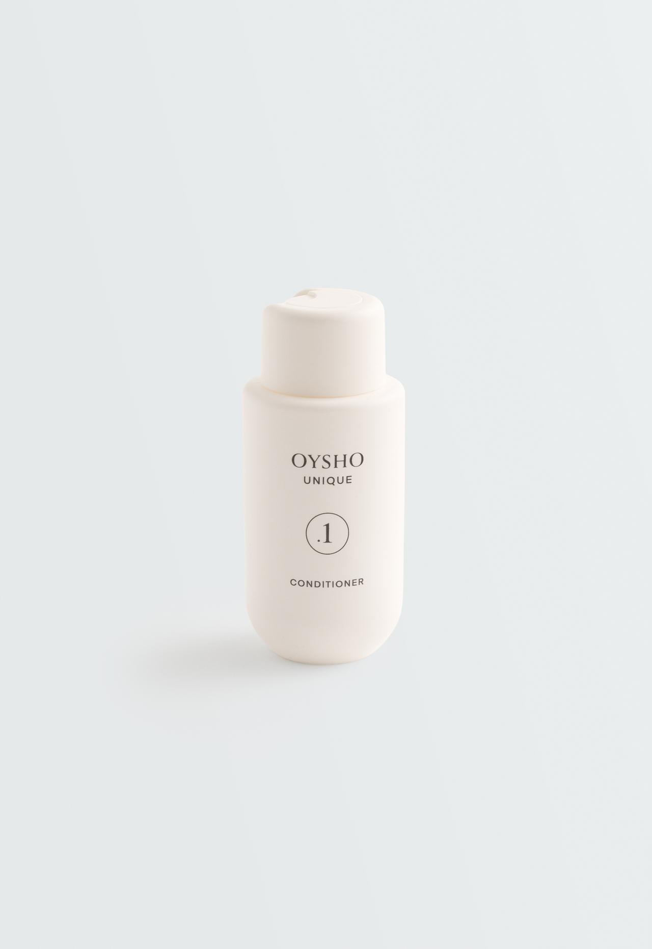 .1 Unique Conditioner 90ml — -