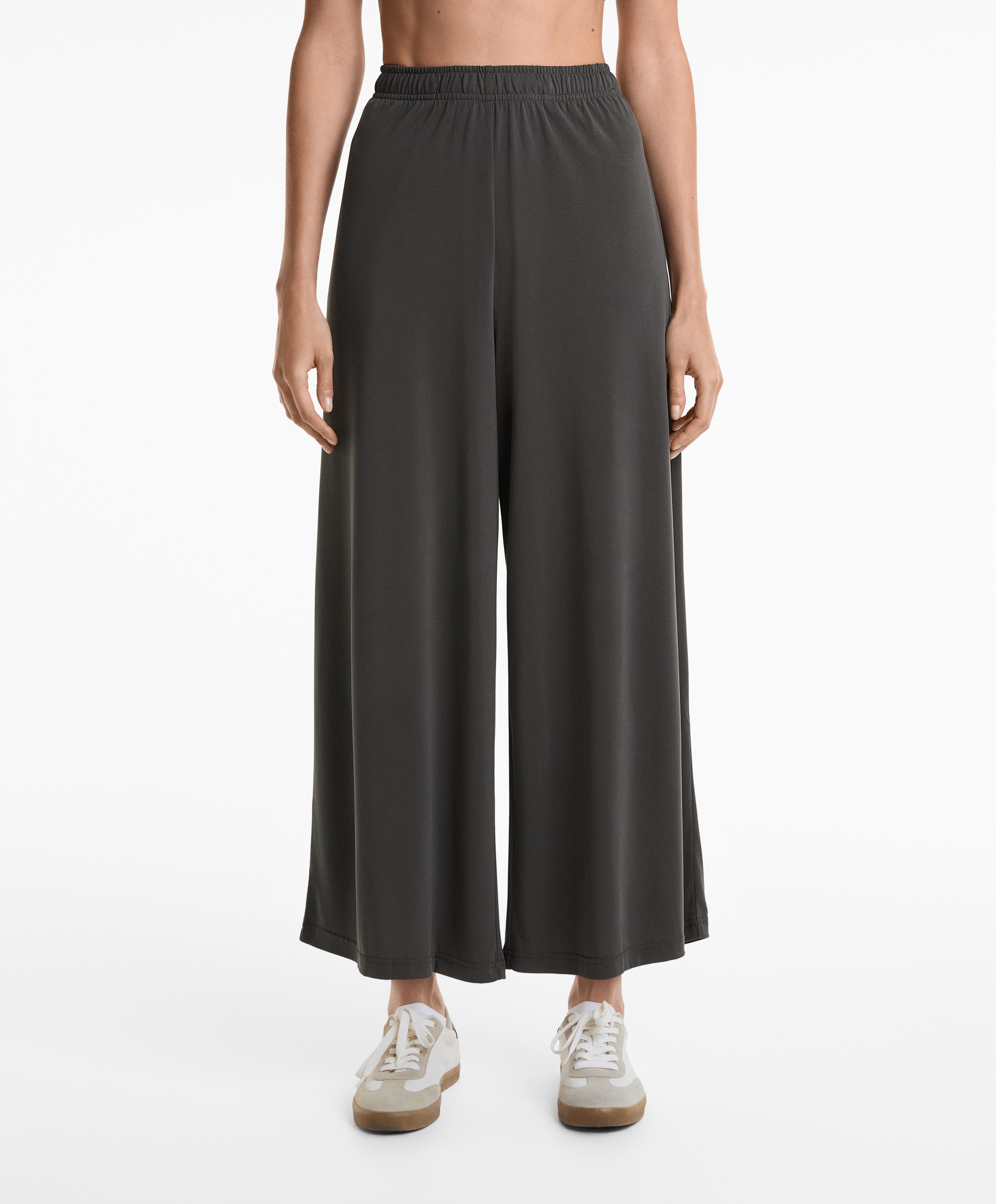 Pantaloni crop largi și fluizi cu Modal Pantaloni crop largi și fluizi cu Modal