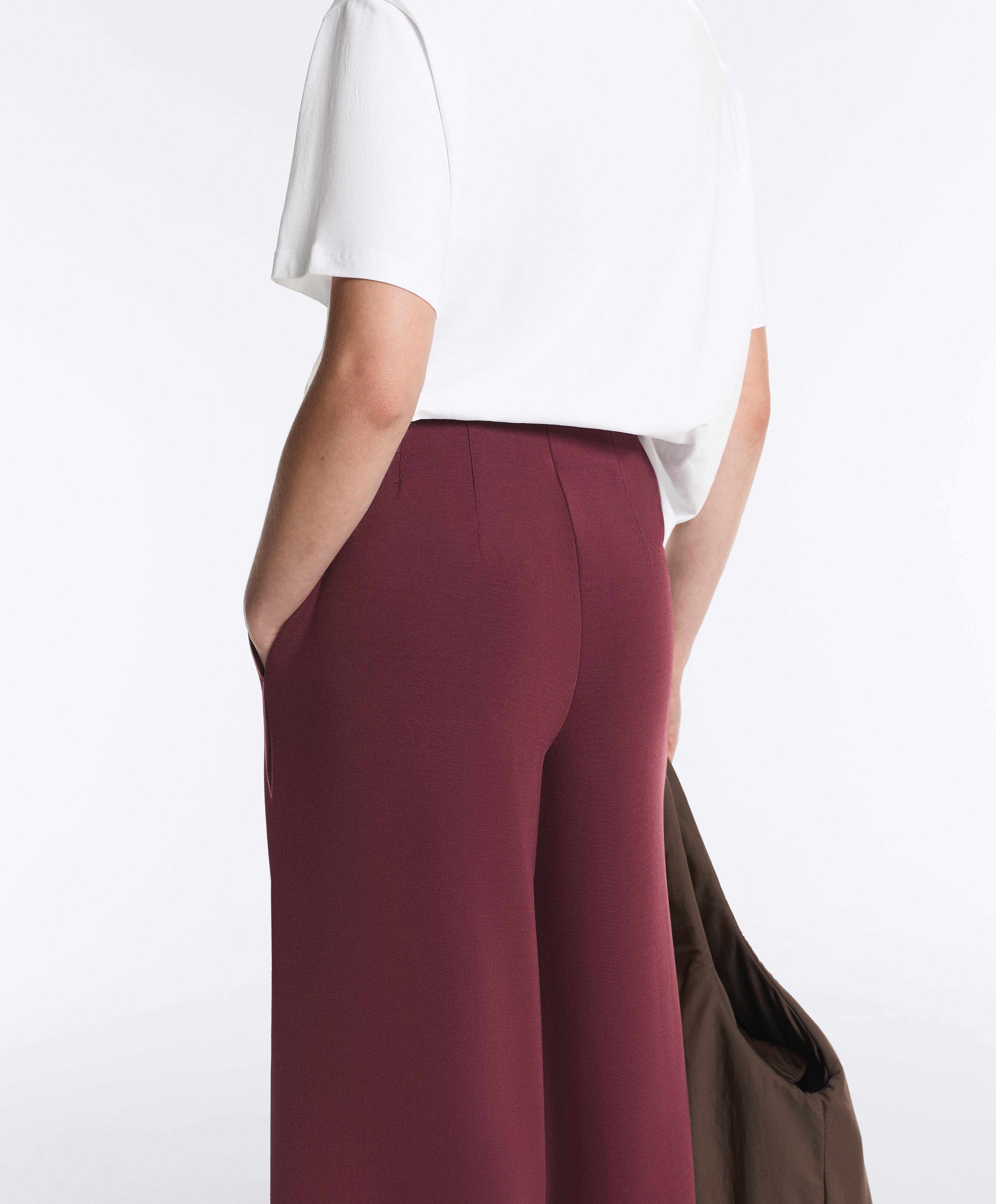 Pantalon droit High rise à rayures marinières en modal au toucher doux Pantalon droit High rise à rayures marinières en modal au toucher doux