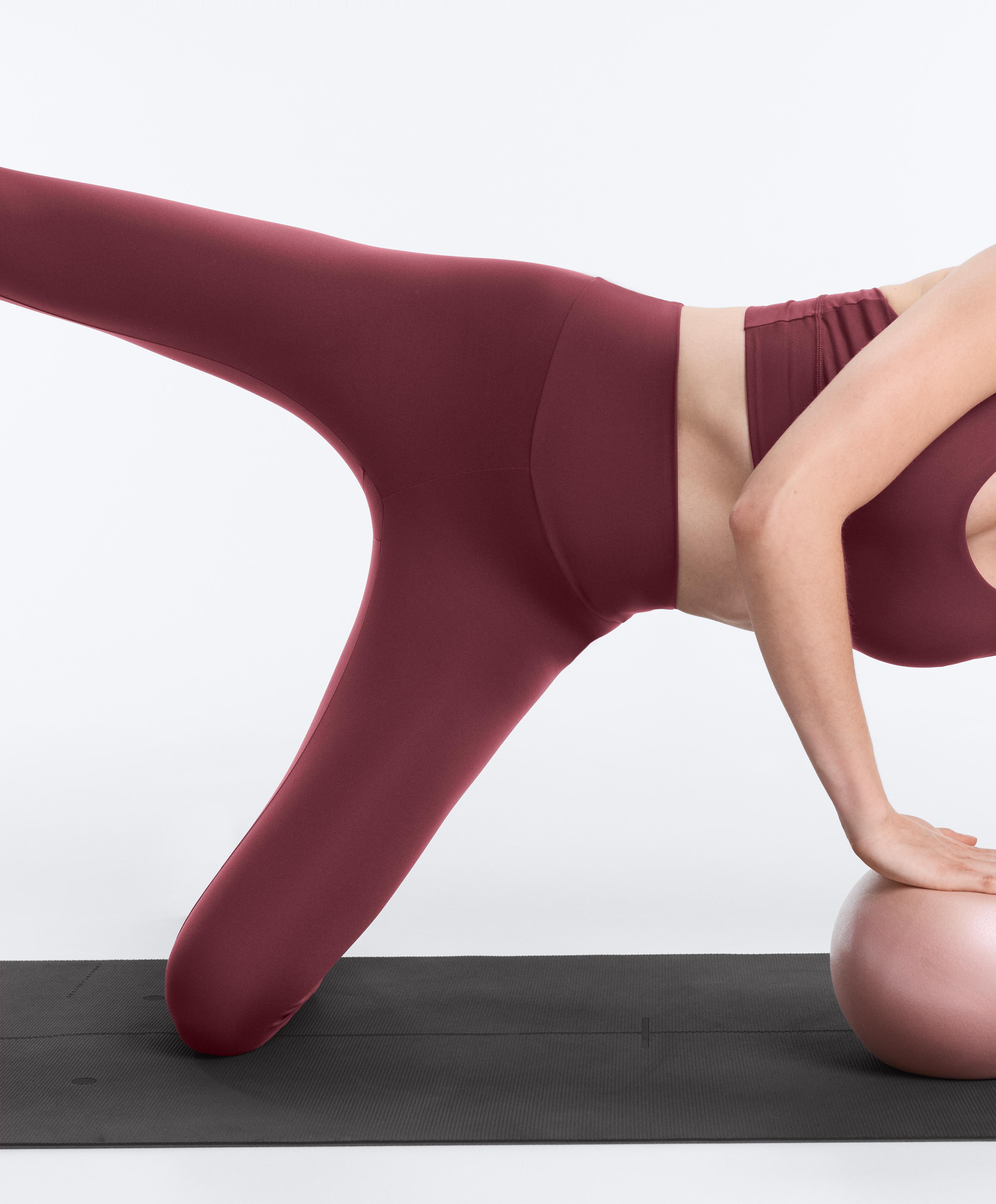 Comfortlux high-waisted ankle-length leggings — CHERRY