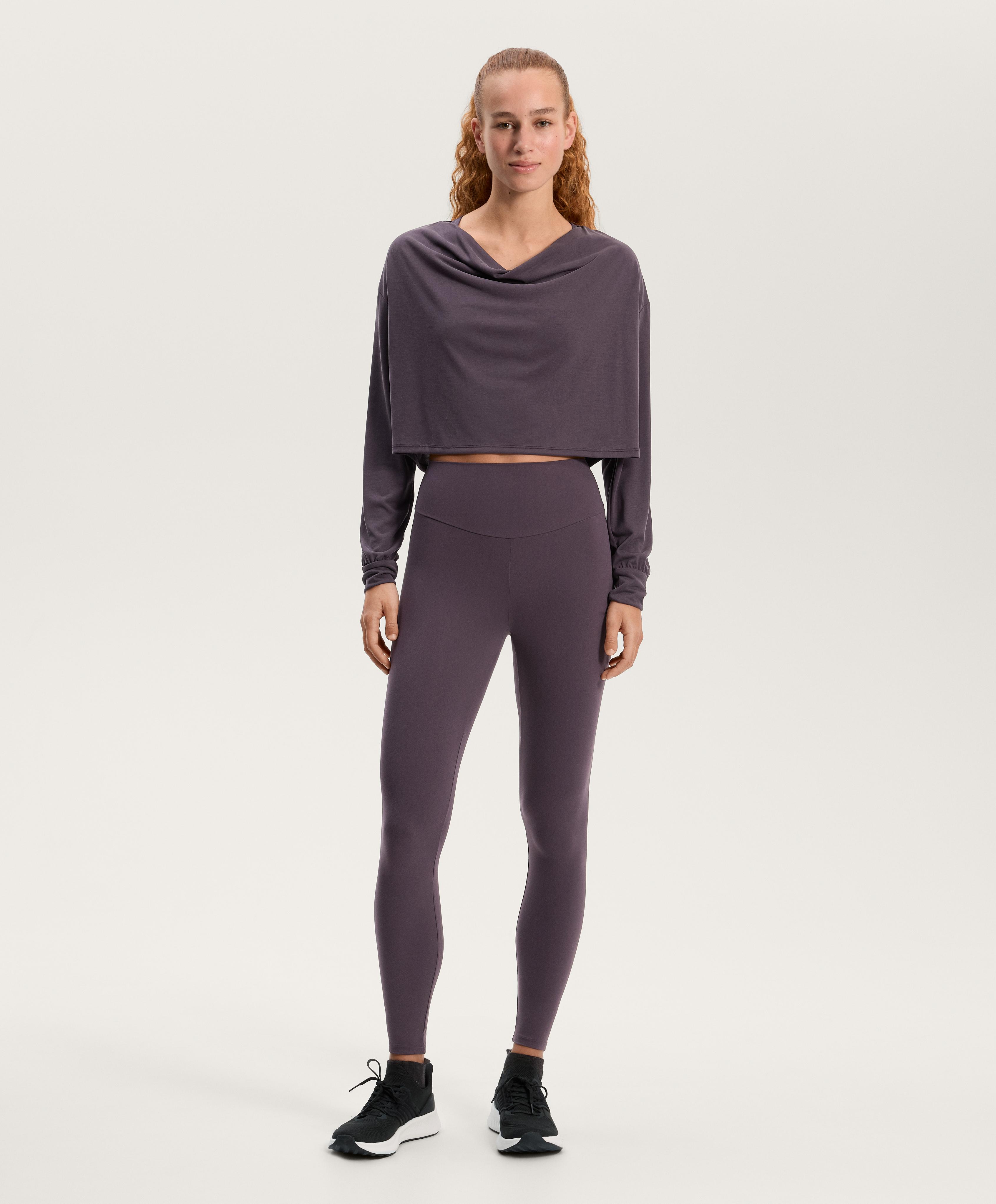 Tričko s naberaným výstrihom z modalu - Zľava Tričko s naberaným výstrihom z modalu - Zľava