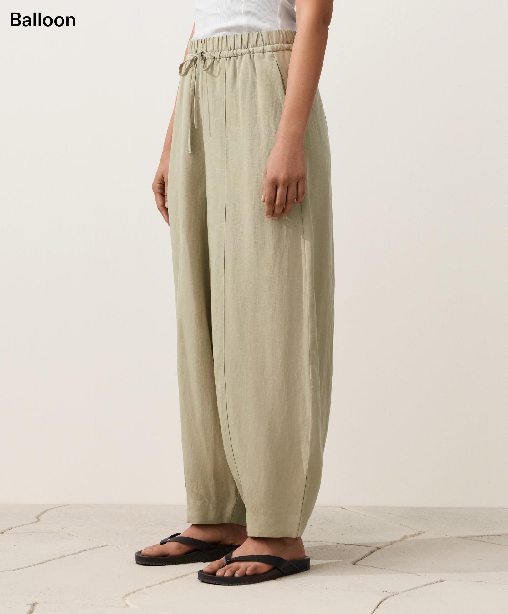 Pantalon balloon coutures mélange lyocell et 24% lin