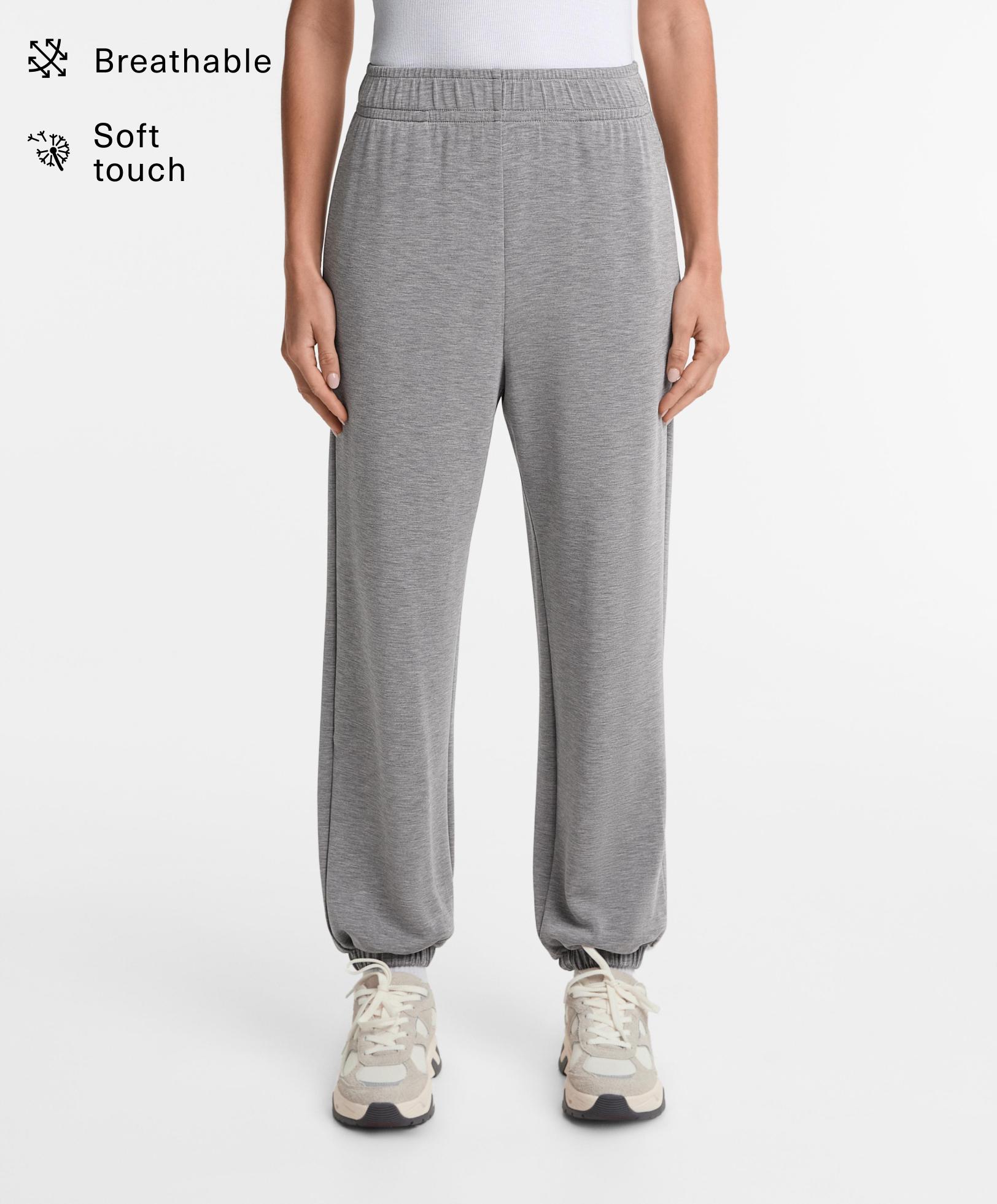 Pantalón jogger con modal tacto suave