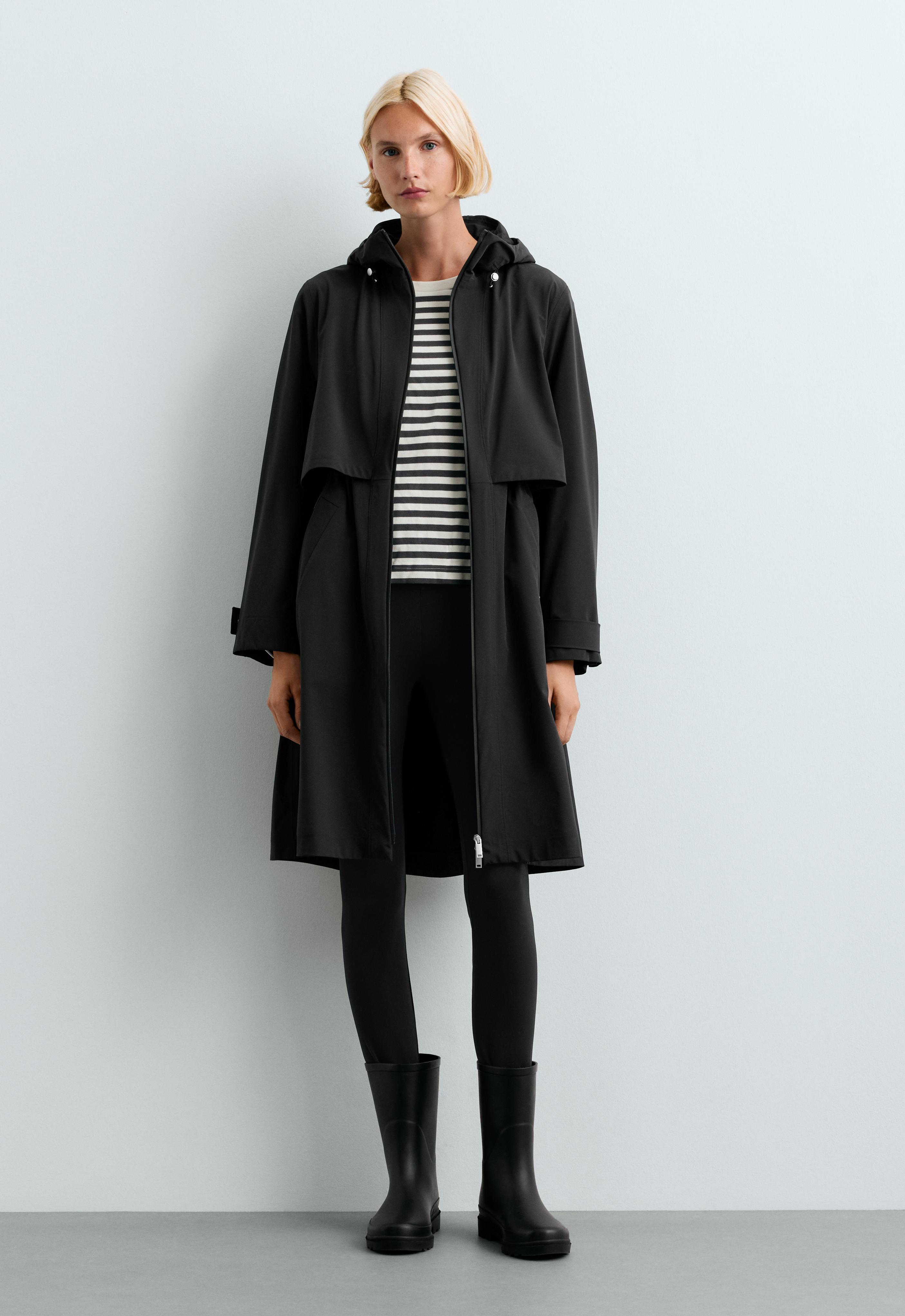 Extra lightweight long 10k waterproof jacket