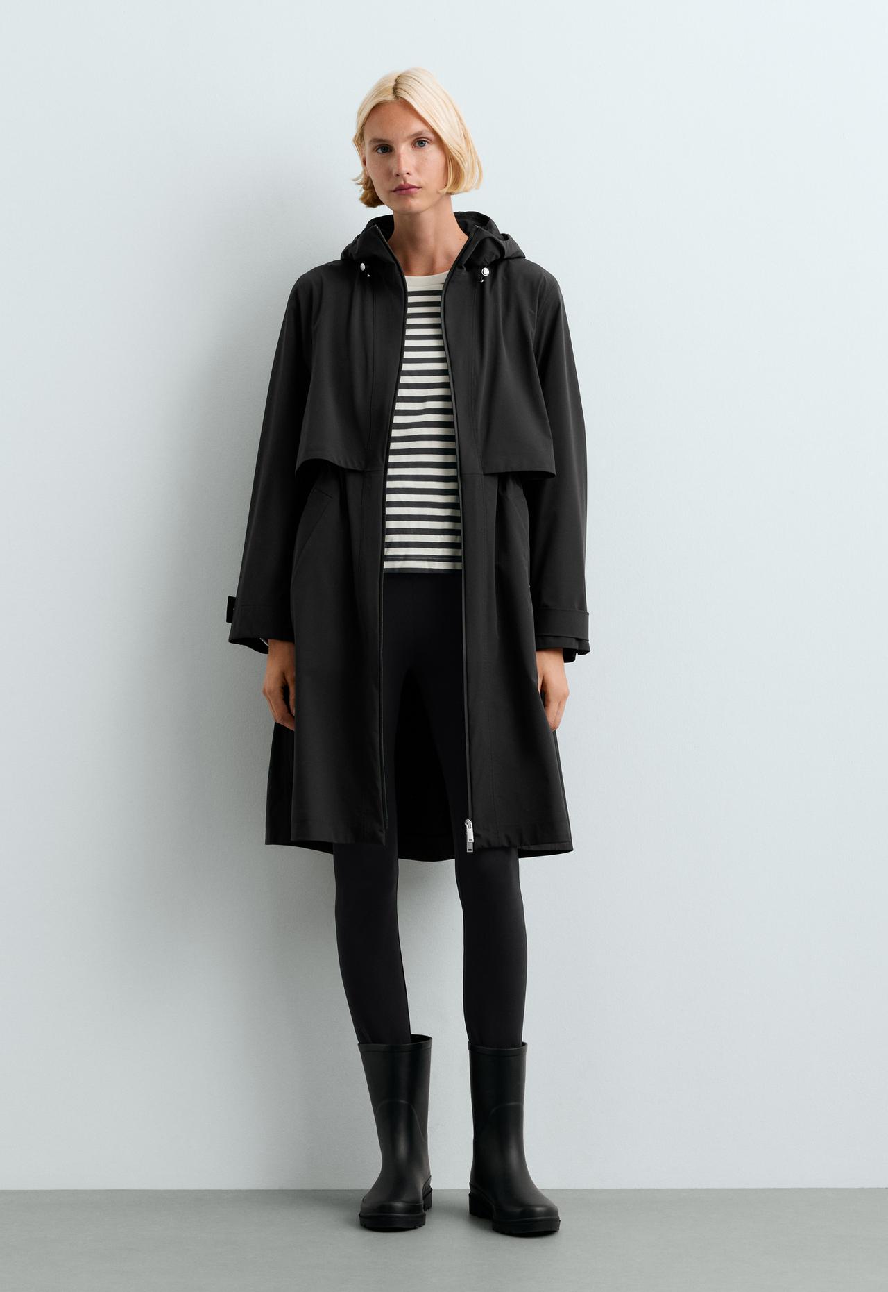 Extra lightweight long 10k waterproof jacket — BLACK