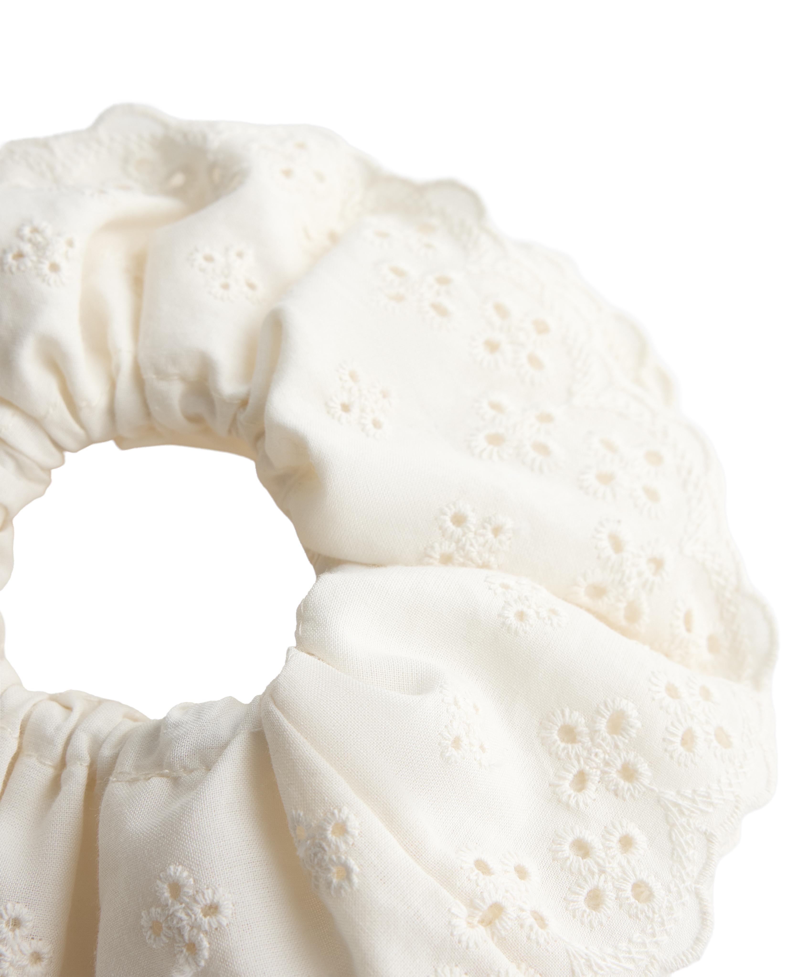 Large embroidered scrunchie — ECRU
