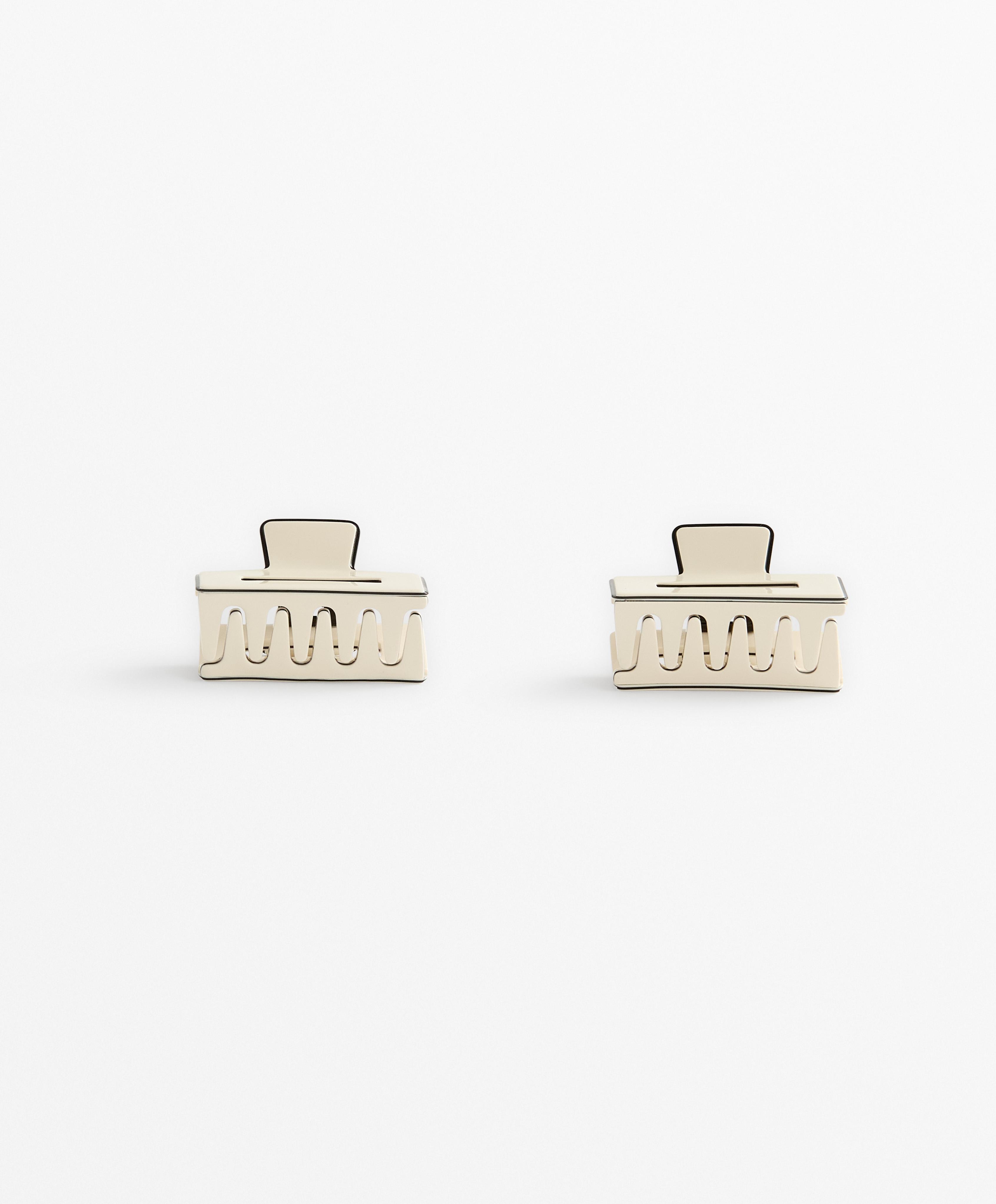 2 quadratische Haarspangen mit Paspel 2 quadratische Haarspangen mit Paspel