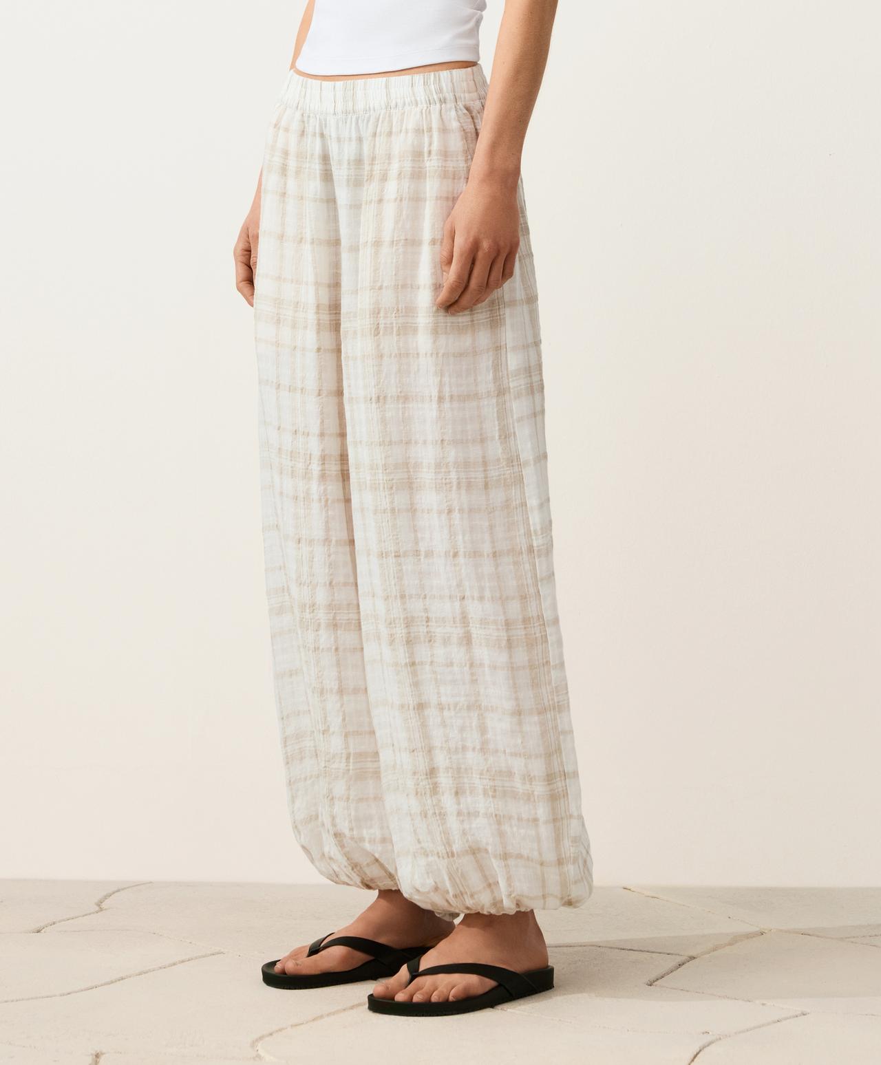 Linen and lyocell blend bloomer trousers — NOUGAT
