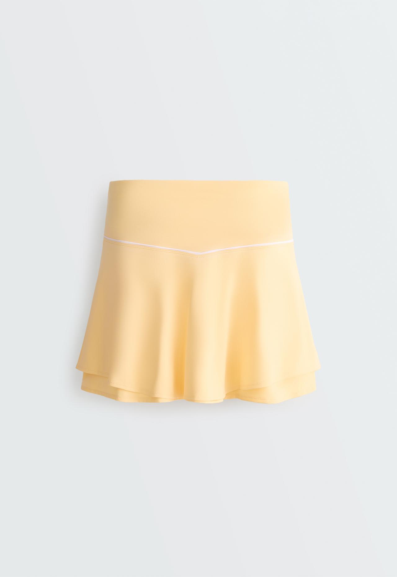 Double layer high rise short skirt — PALE YELLOW