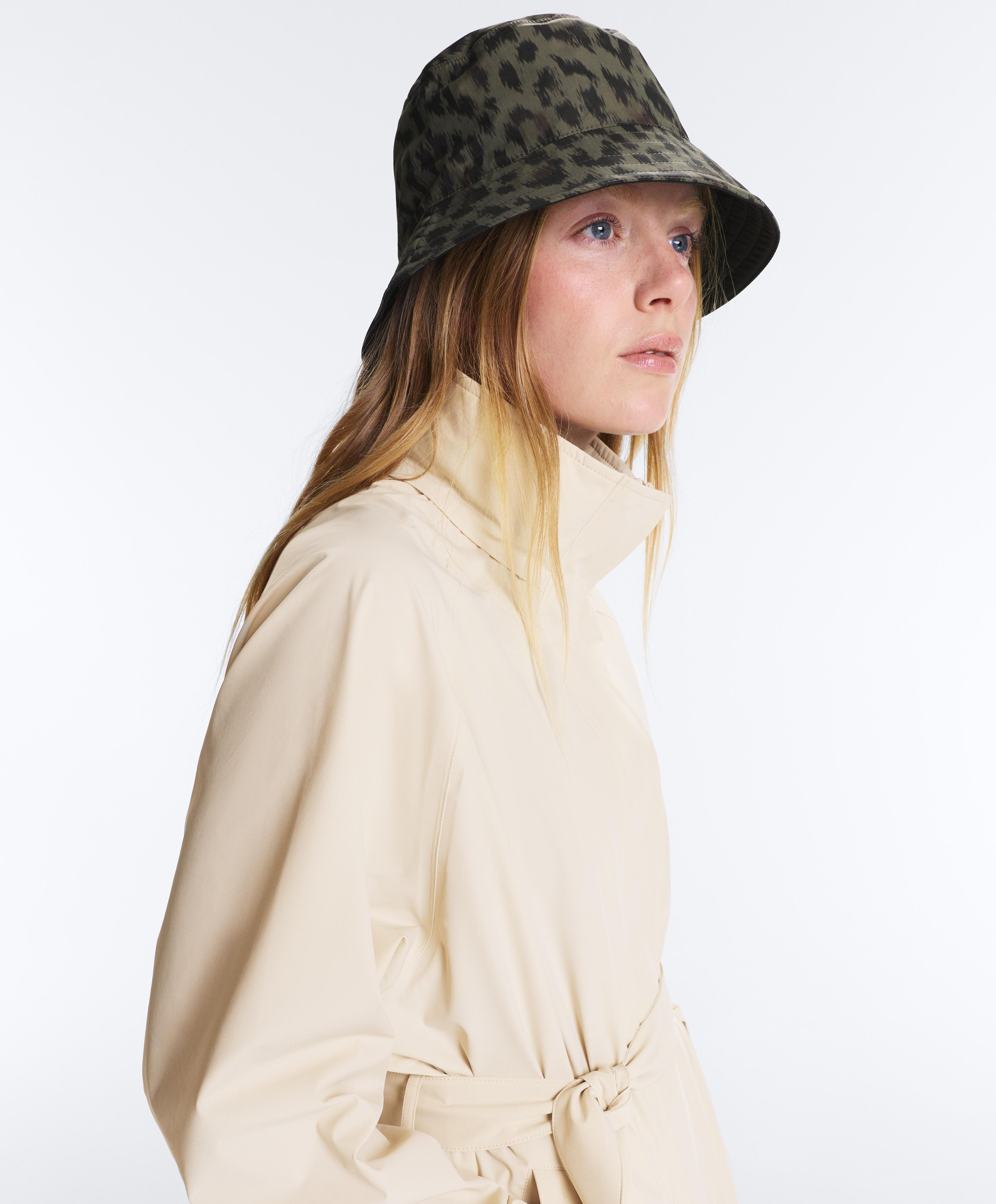 Waterproof 10k leopard print hat — BLACK