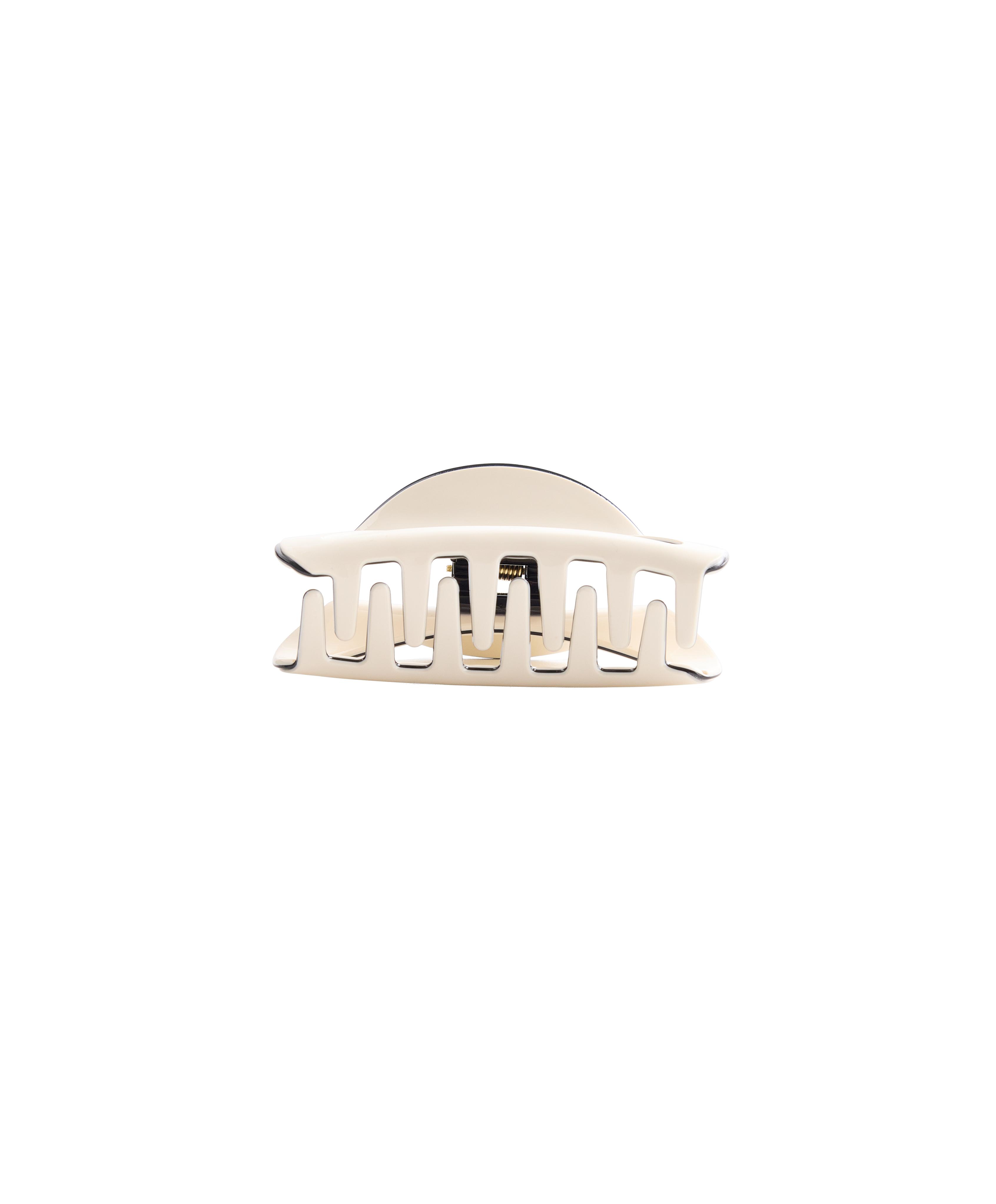 Large piping hair clip — CREAM