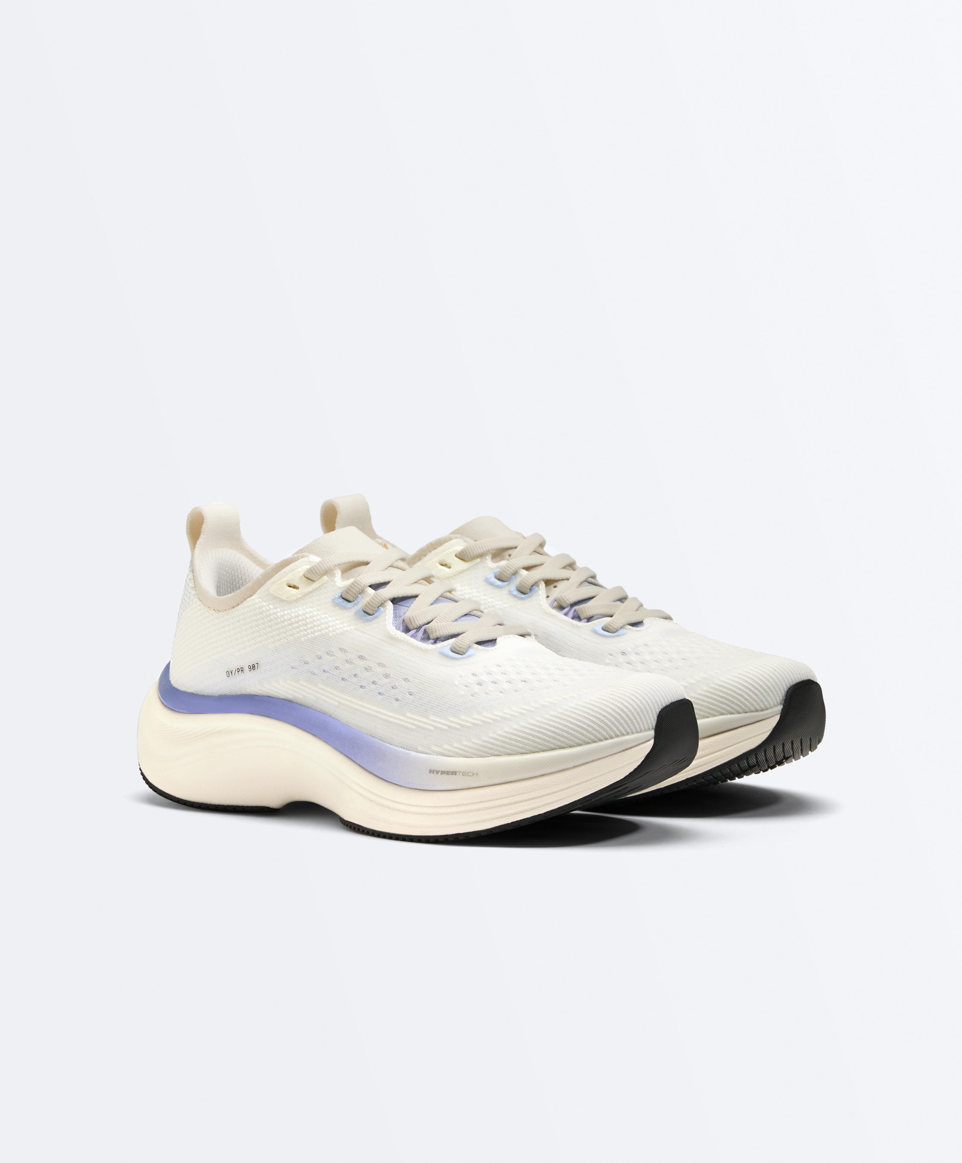 OY/PR 907 Running Trainers — PALE BLUE