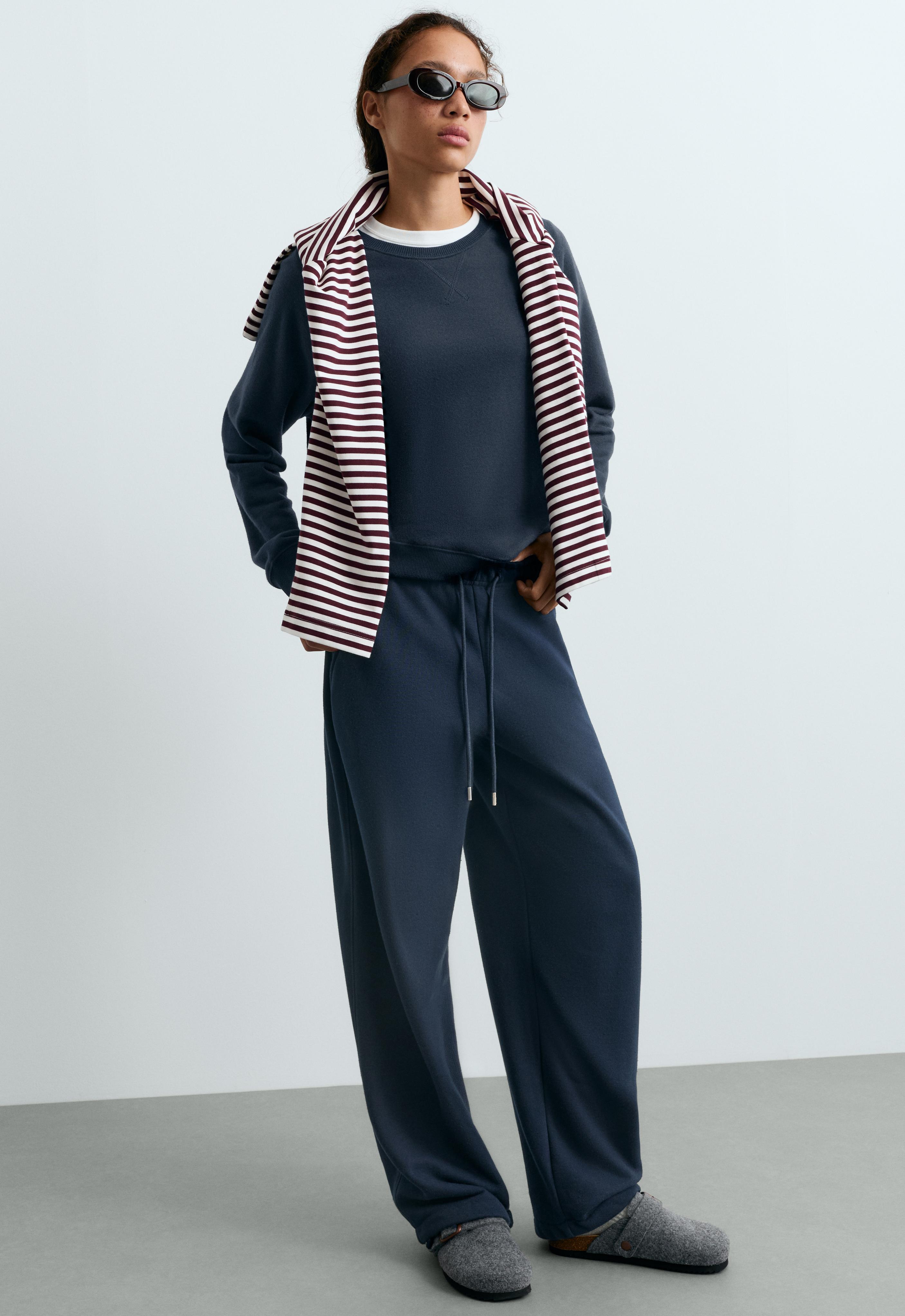 Blue fleece total look
