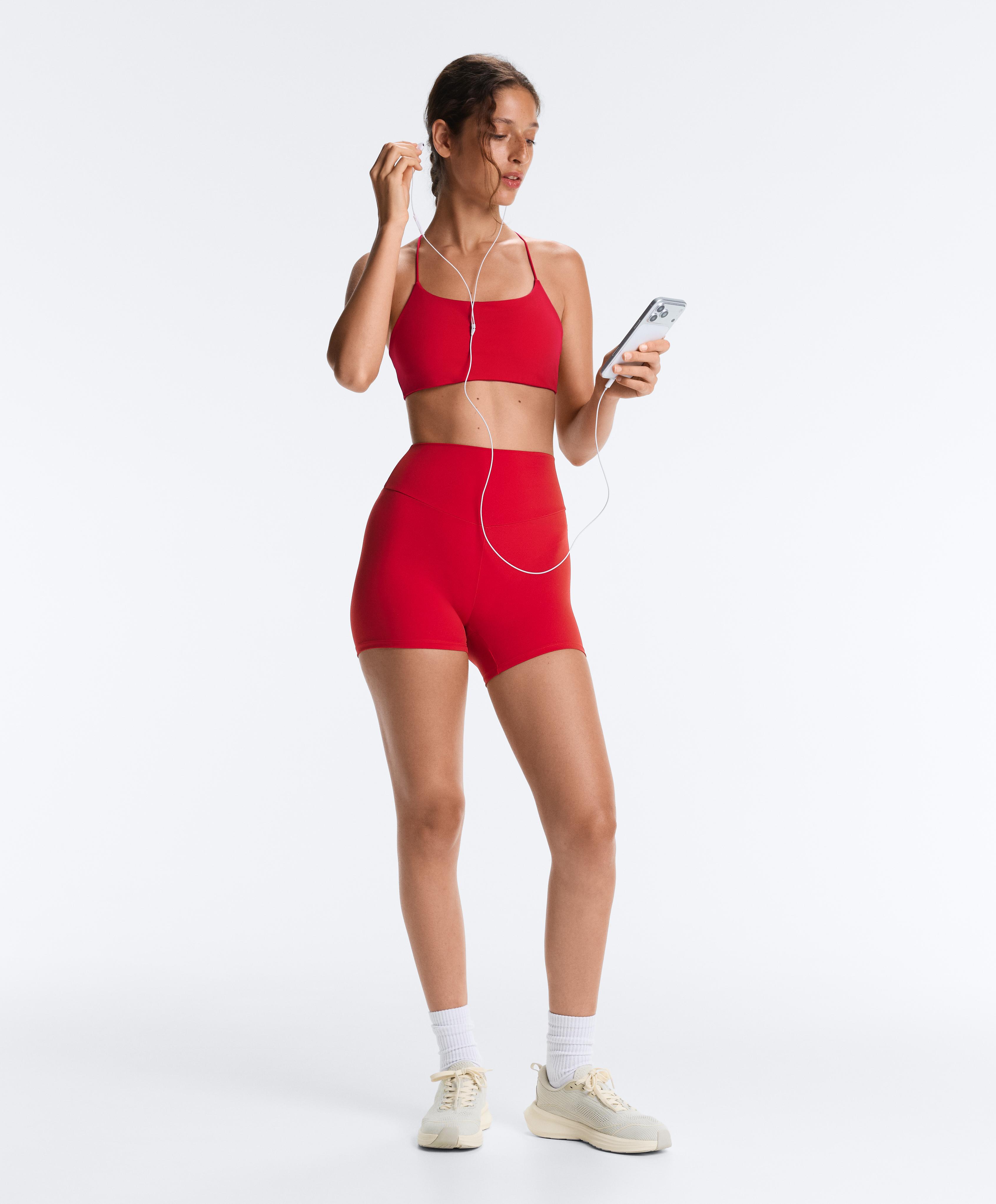 Comfortlux high-waisted 10cm hot pants — STRONG RED
