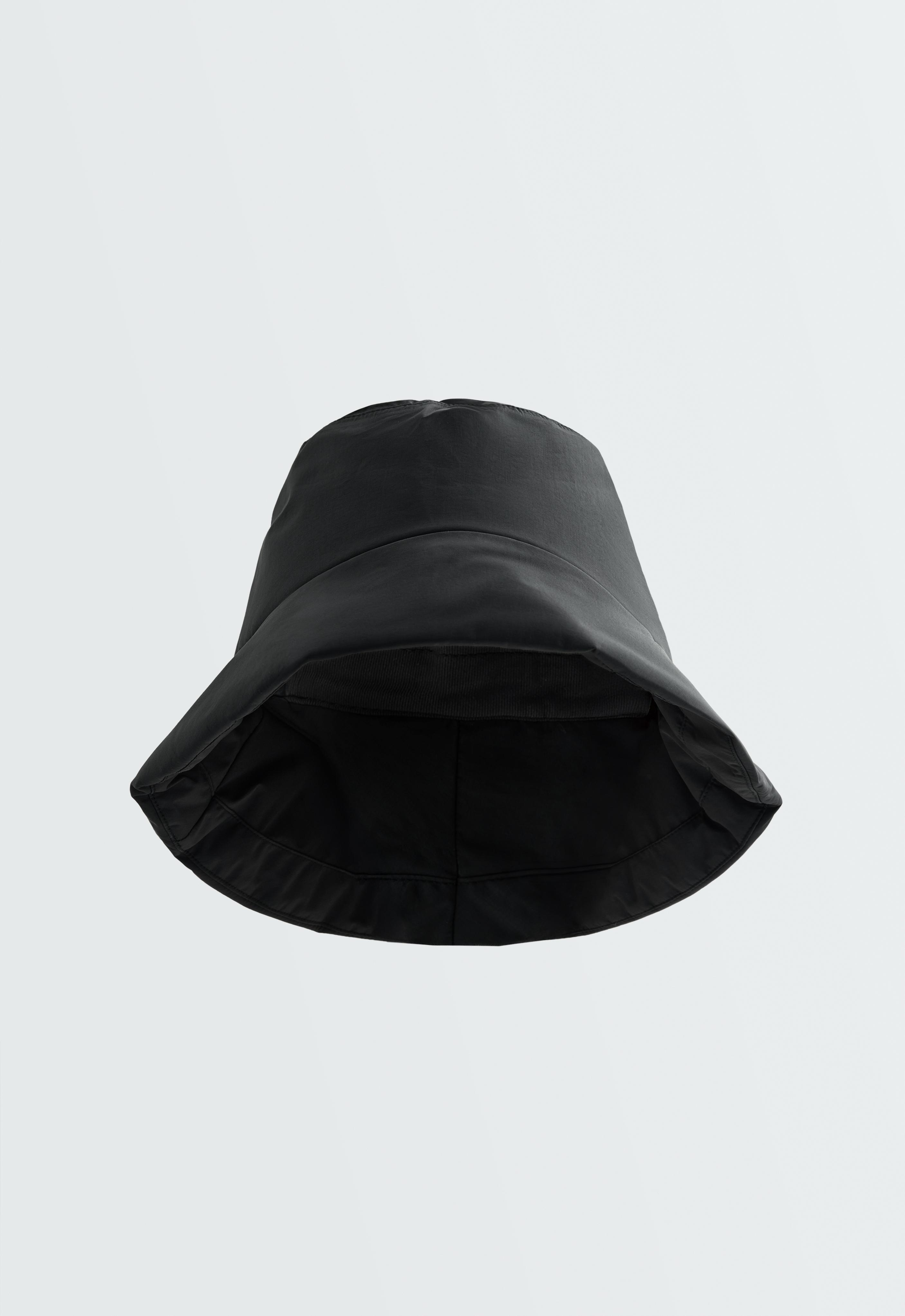 10K waterproof quilted bucket hat — BLACK