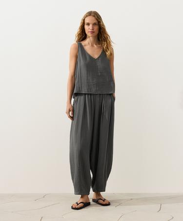 100% cotton gauze V-neck strappy top — ASPHALT 2