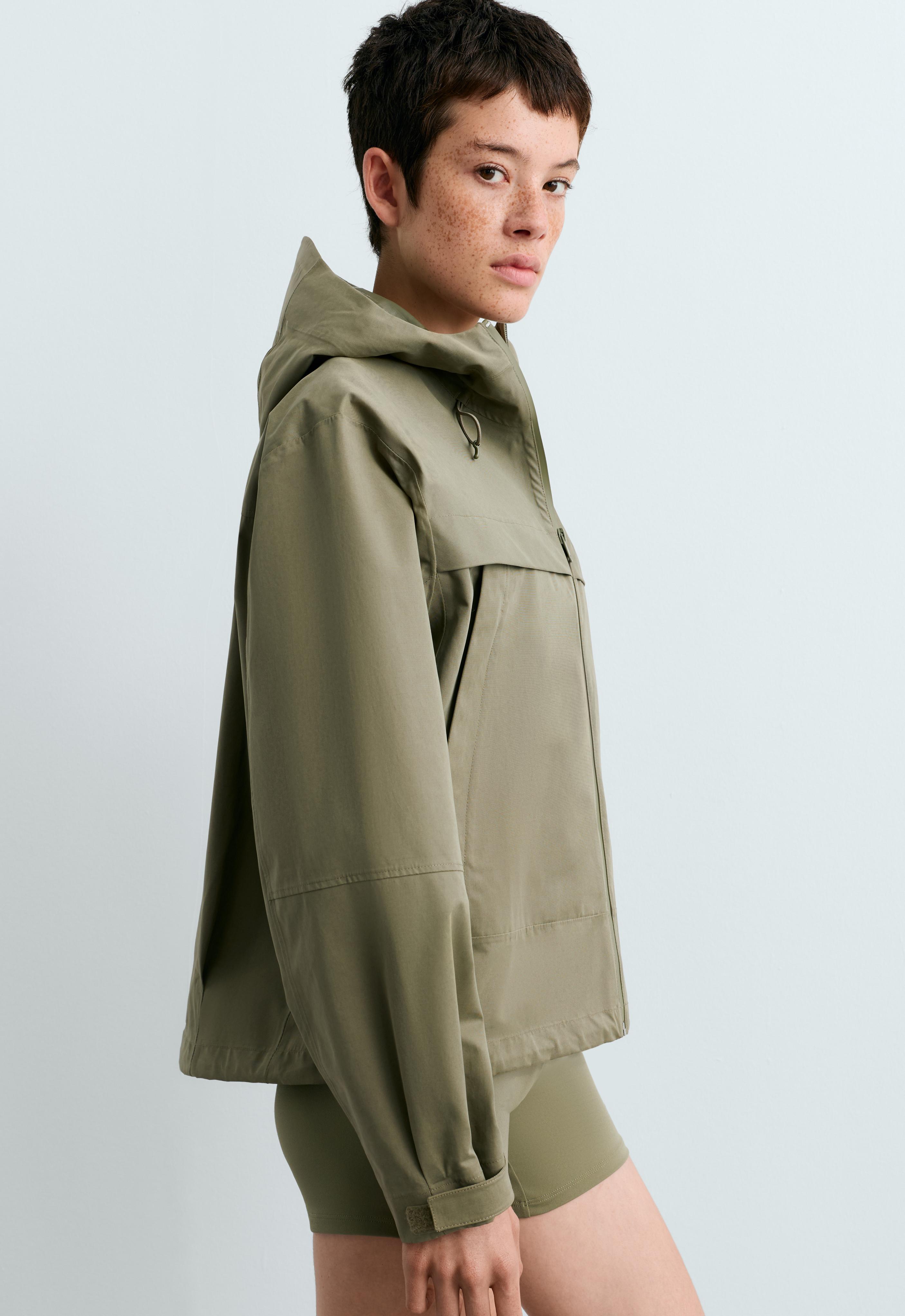 Veste technique imperméable courte 10 k
