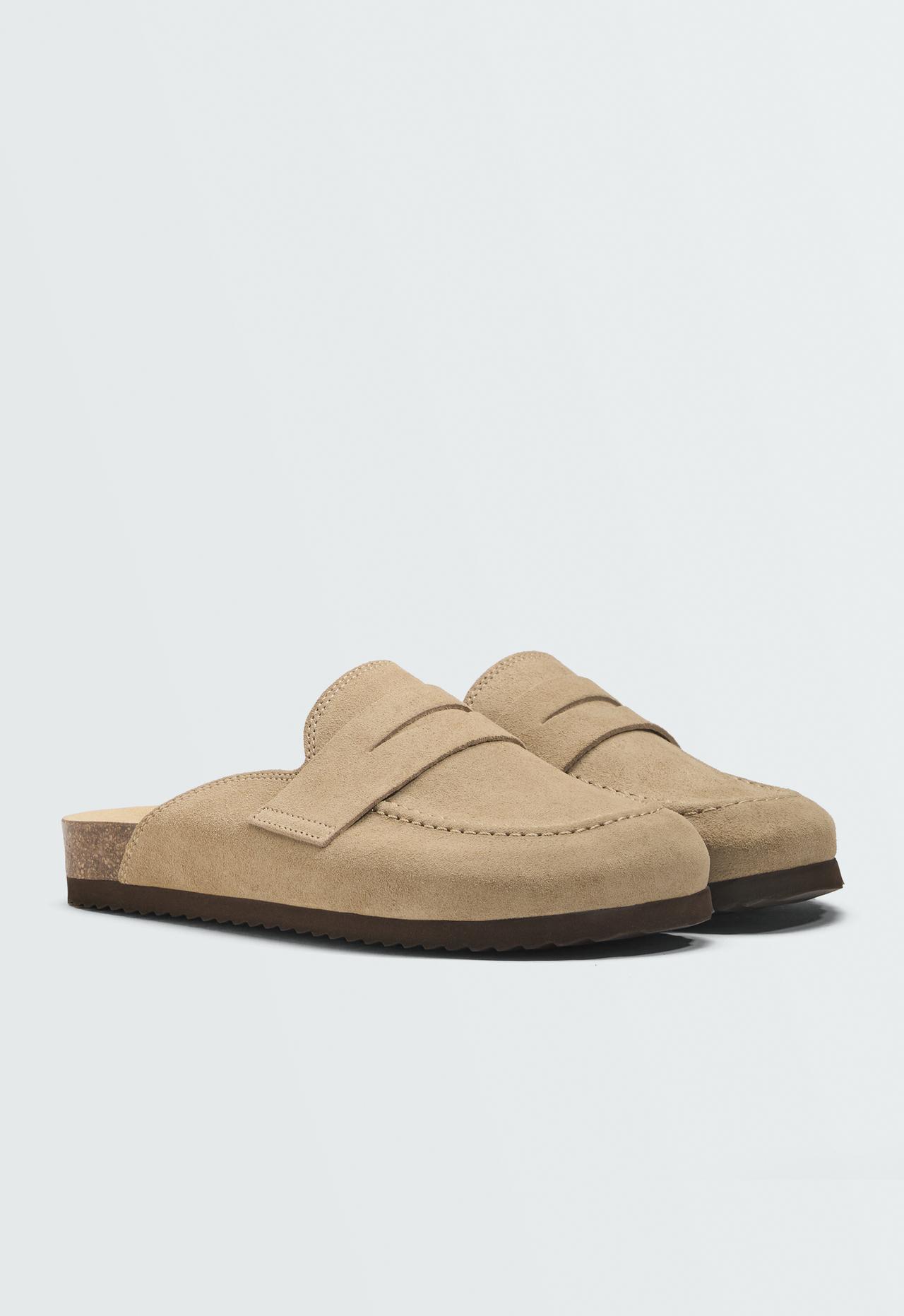 Suede clog — SAND