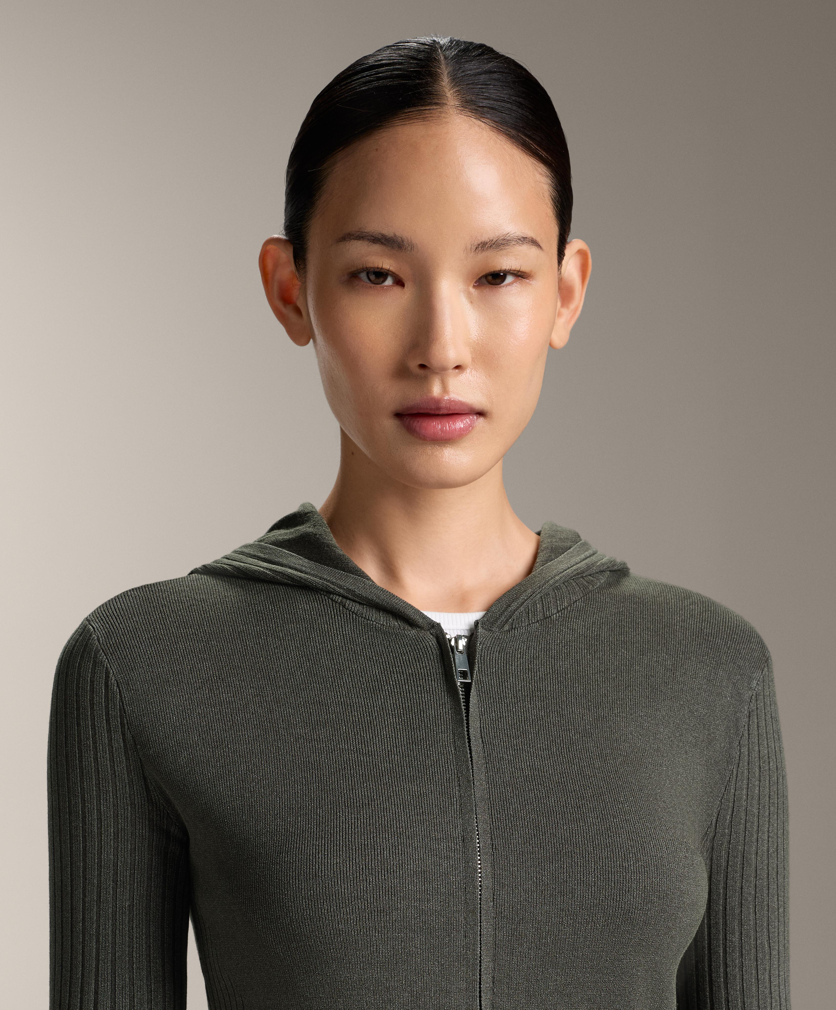 Slim Fit knit jacket with hood