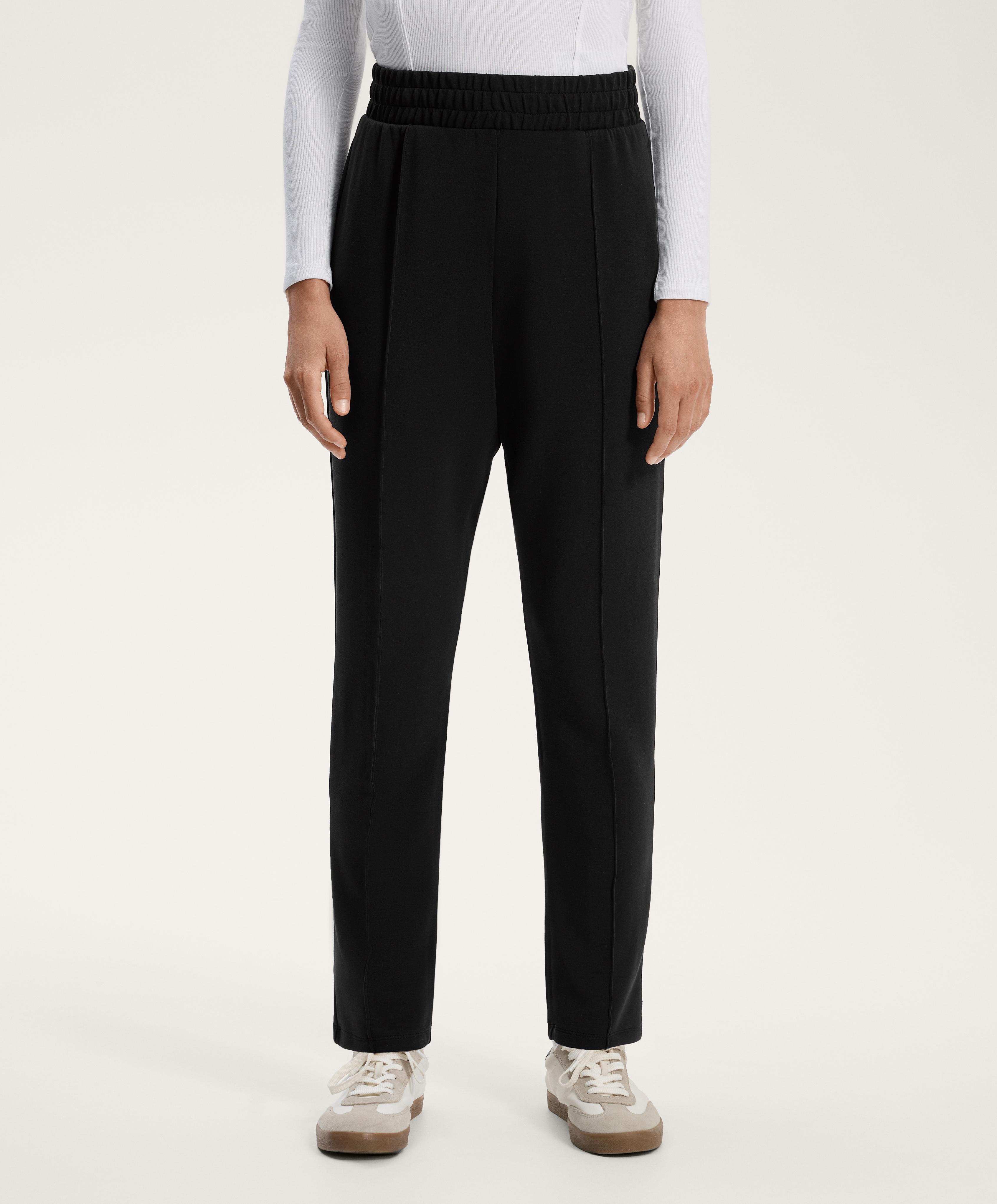 Joggers with modal