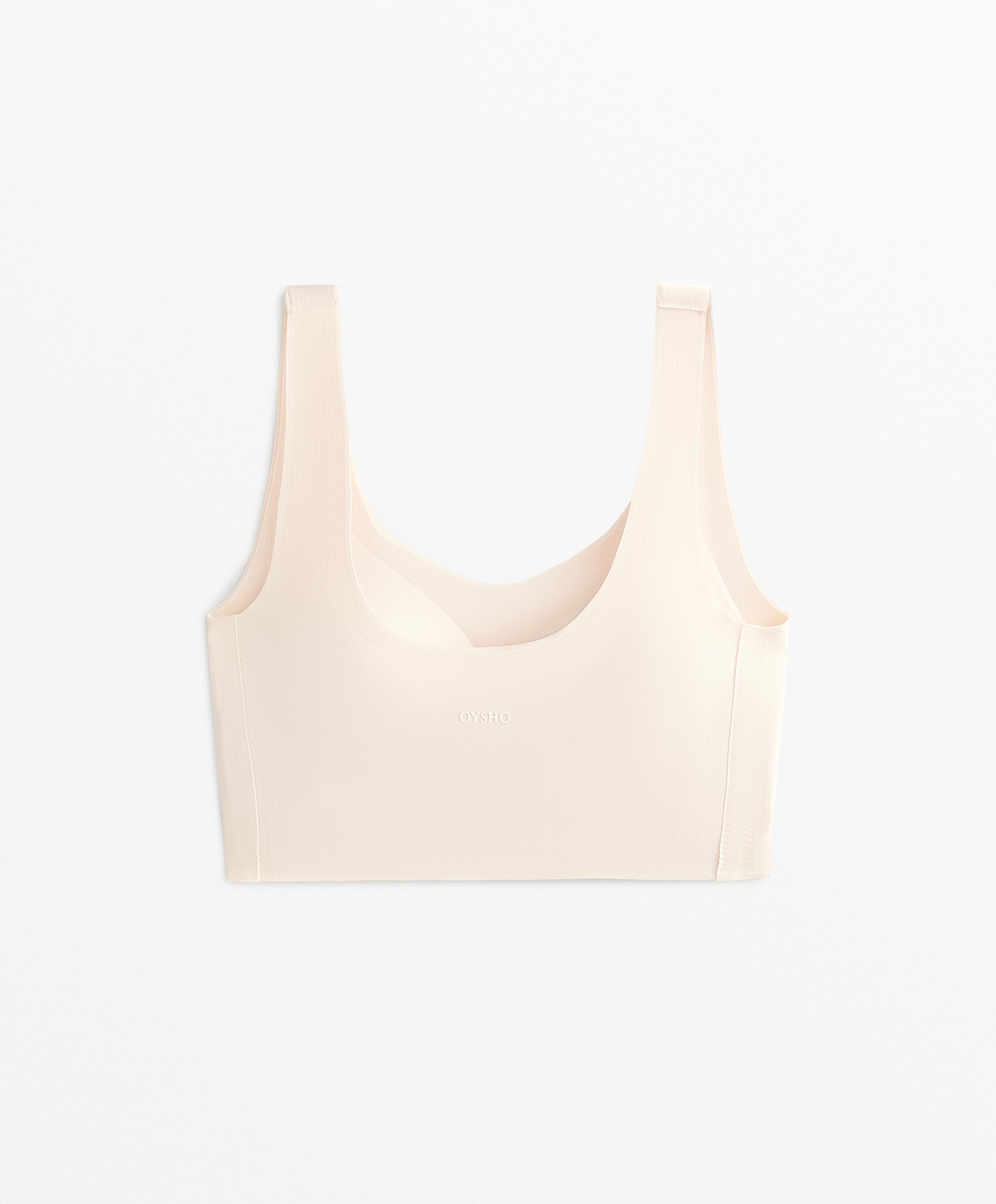 Perfect-adapt medium-support sports bra with cups