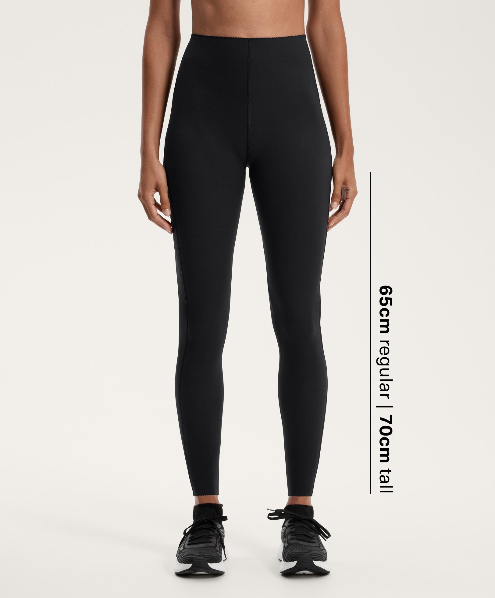 טייץ ארוך עד הקרסול בגזרת הרמה עם דחיסה חזקה במיוחד