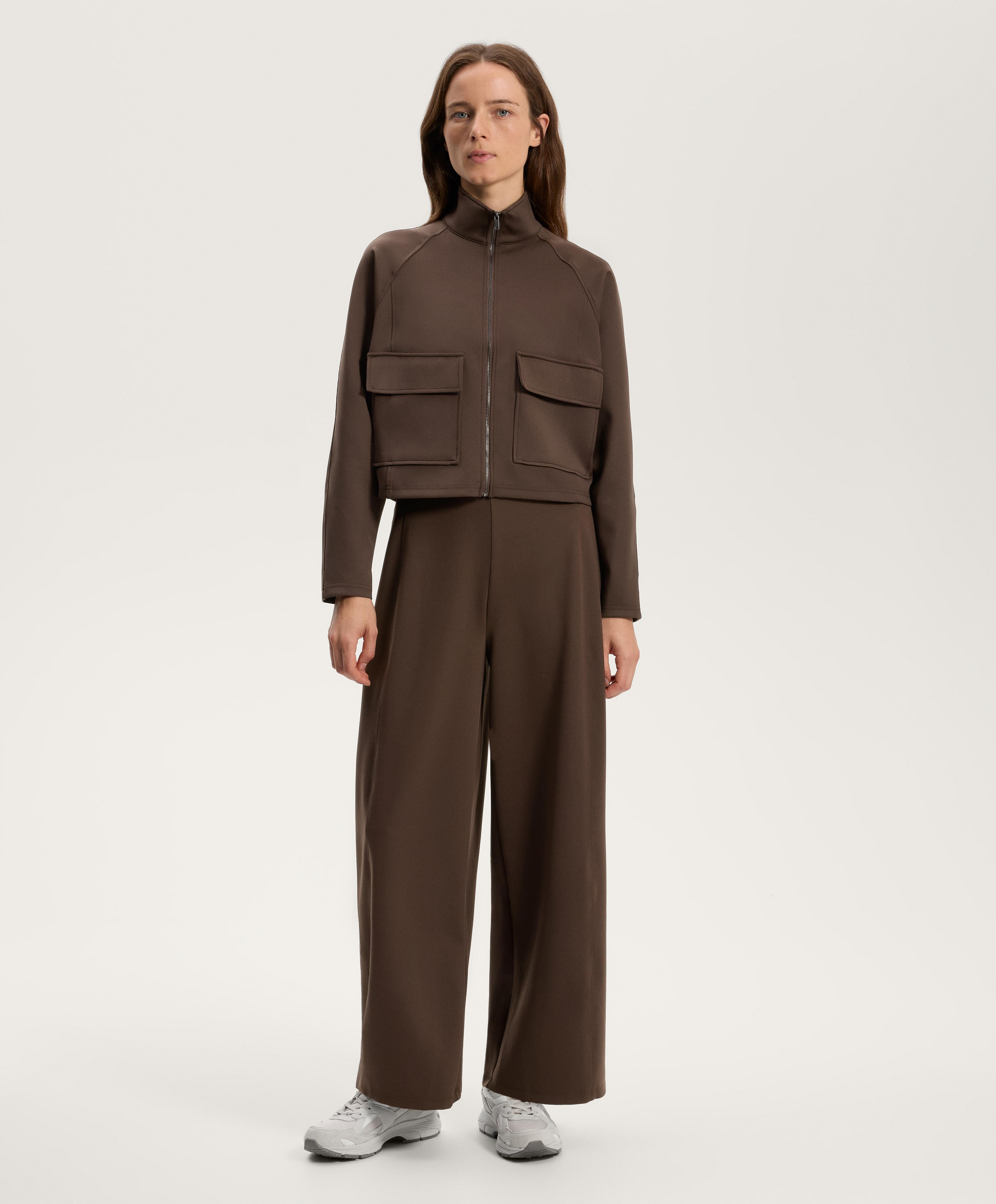 Brown neoprene-effect cocoon high-rise total look