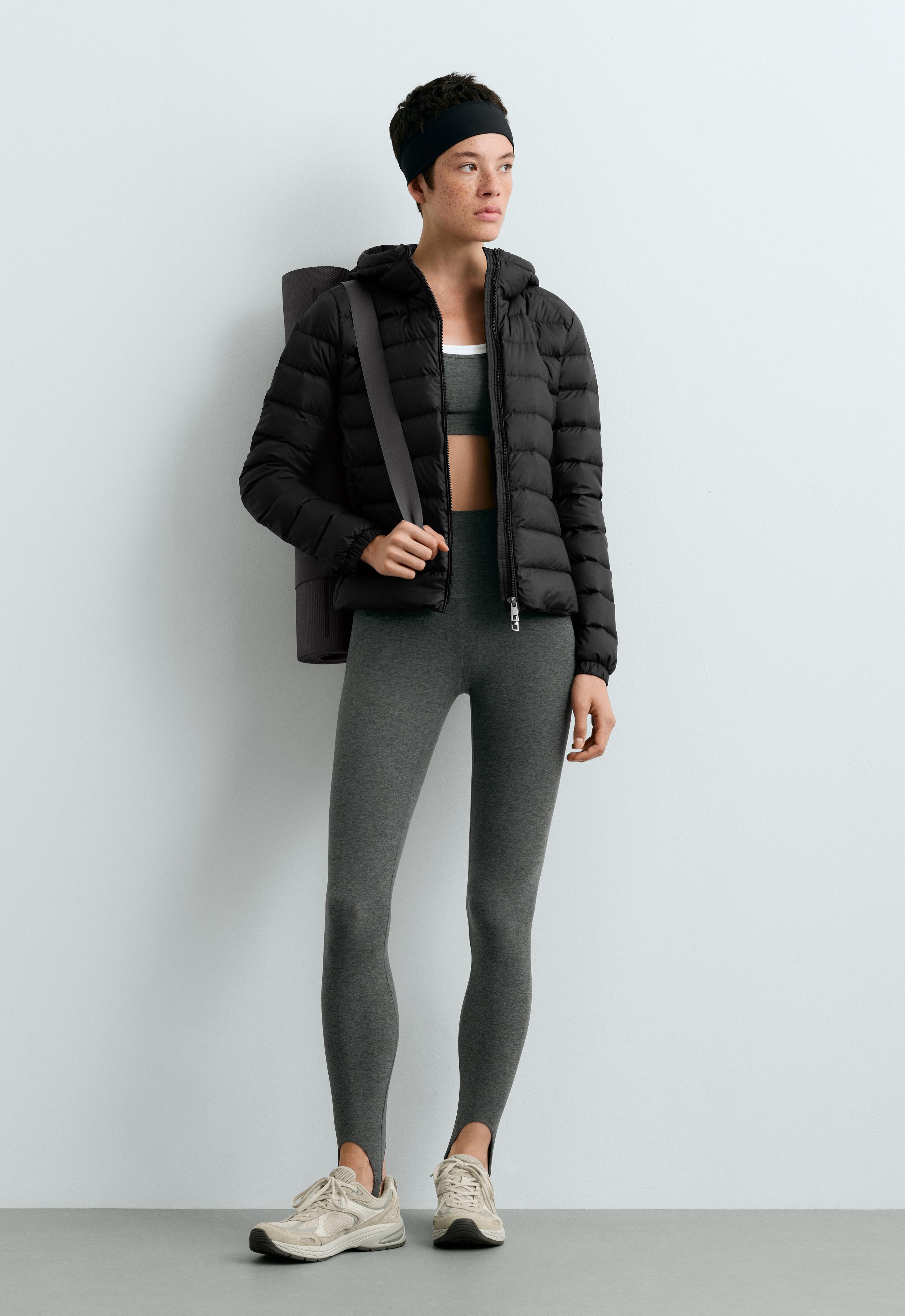 Packable 100% down short puffer jacket