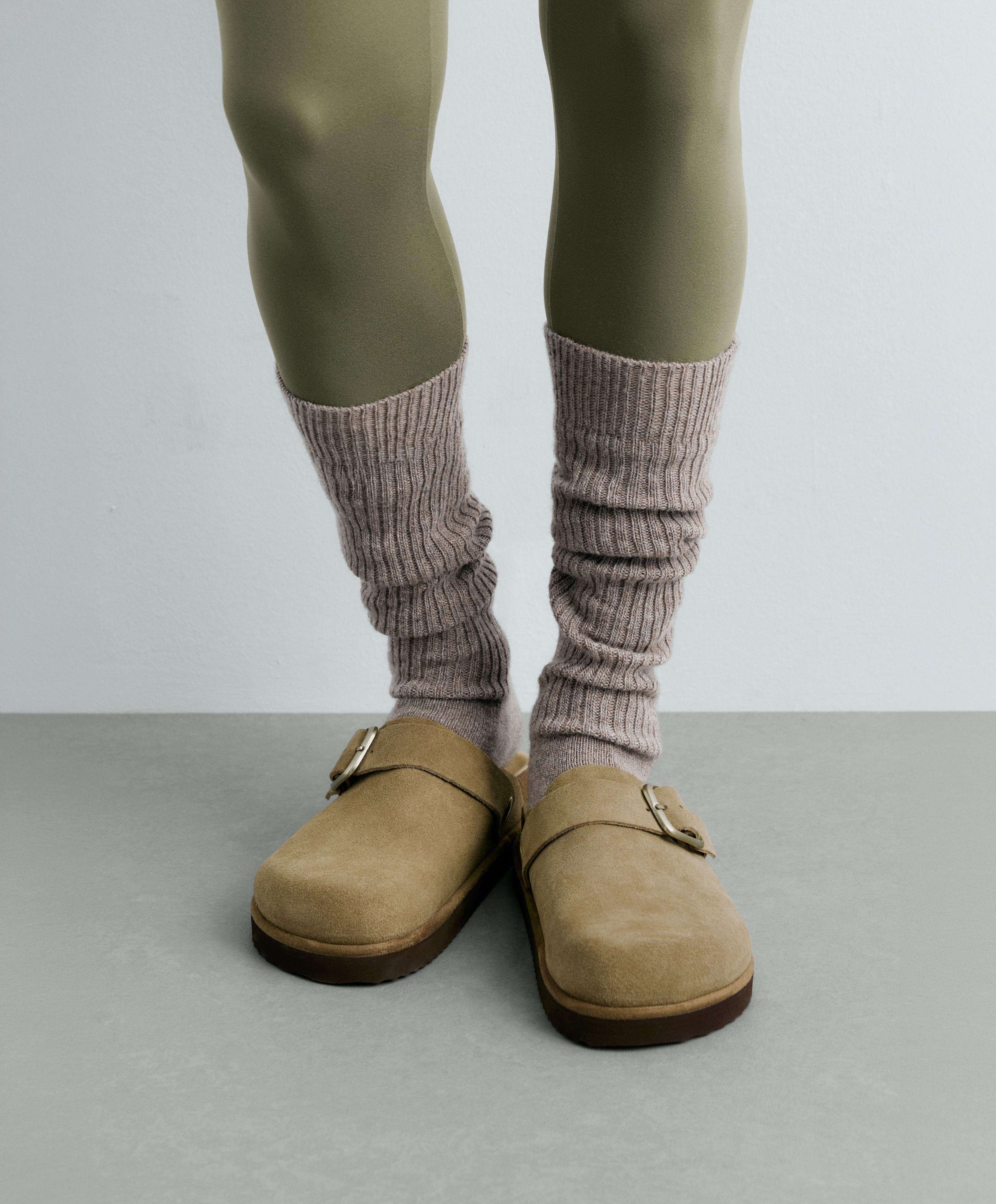 22% cashmere 10% wool long socks — BROWN MELANGE