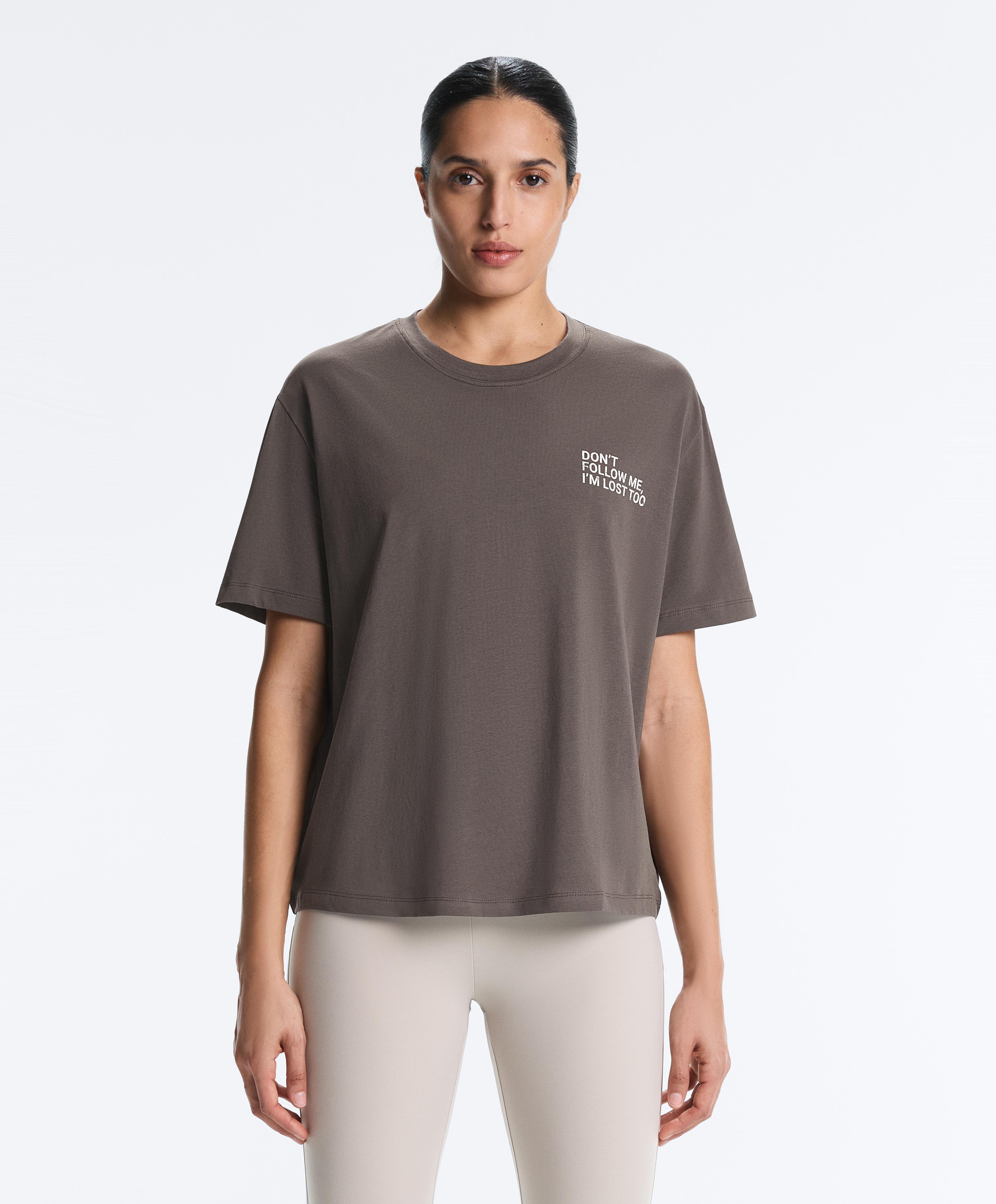 Boxy cotton blend T-shirt with slogan — CHARCOAL