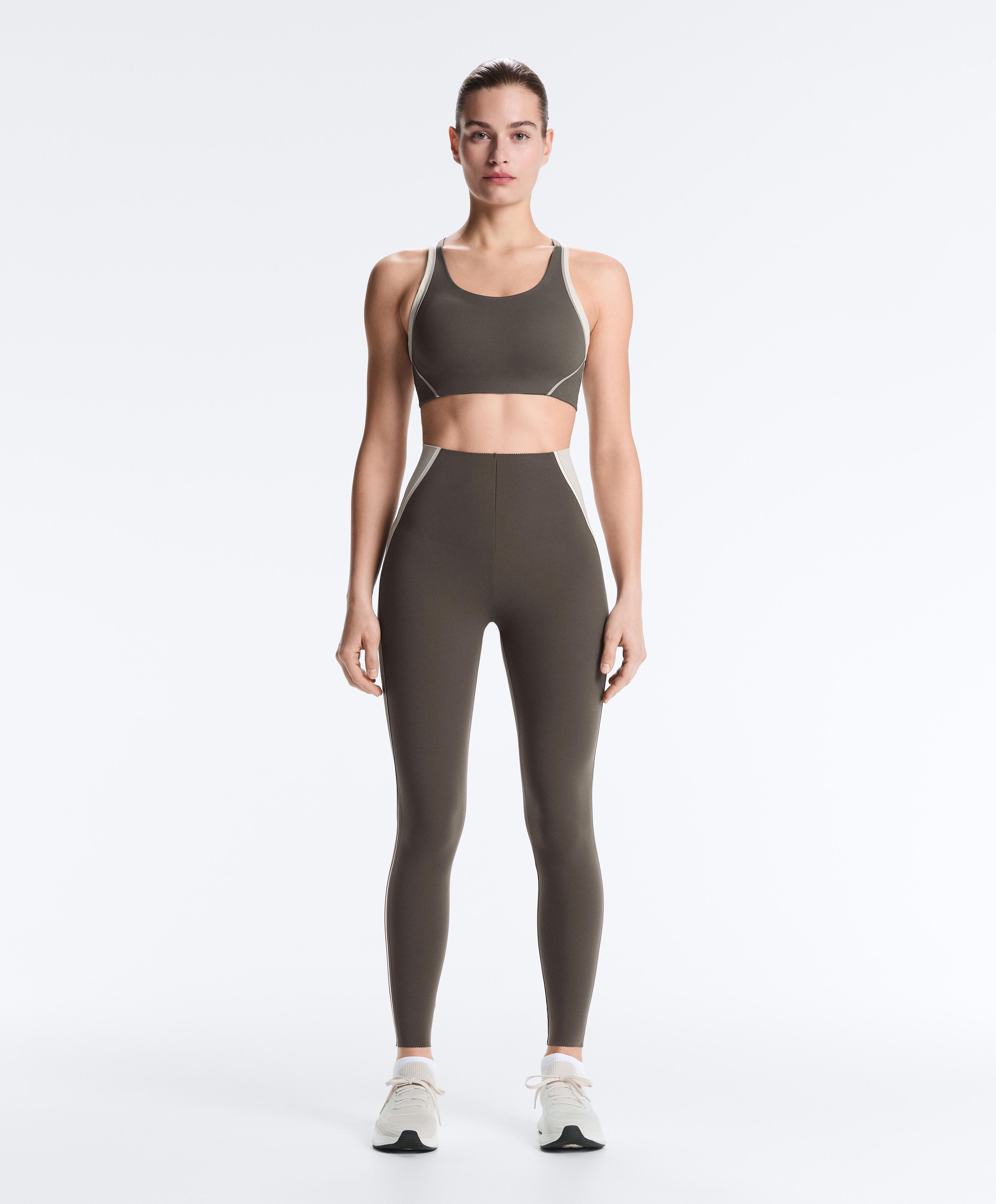 High-support Compressive reflective sports bra — CHARCOAL GREY
