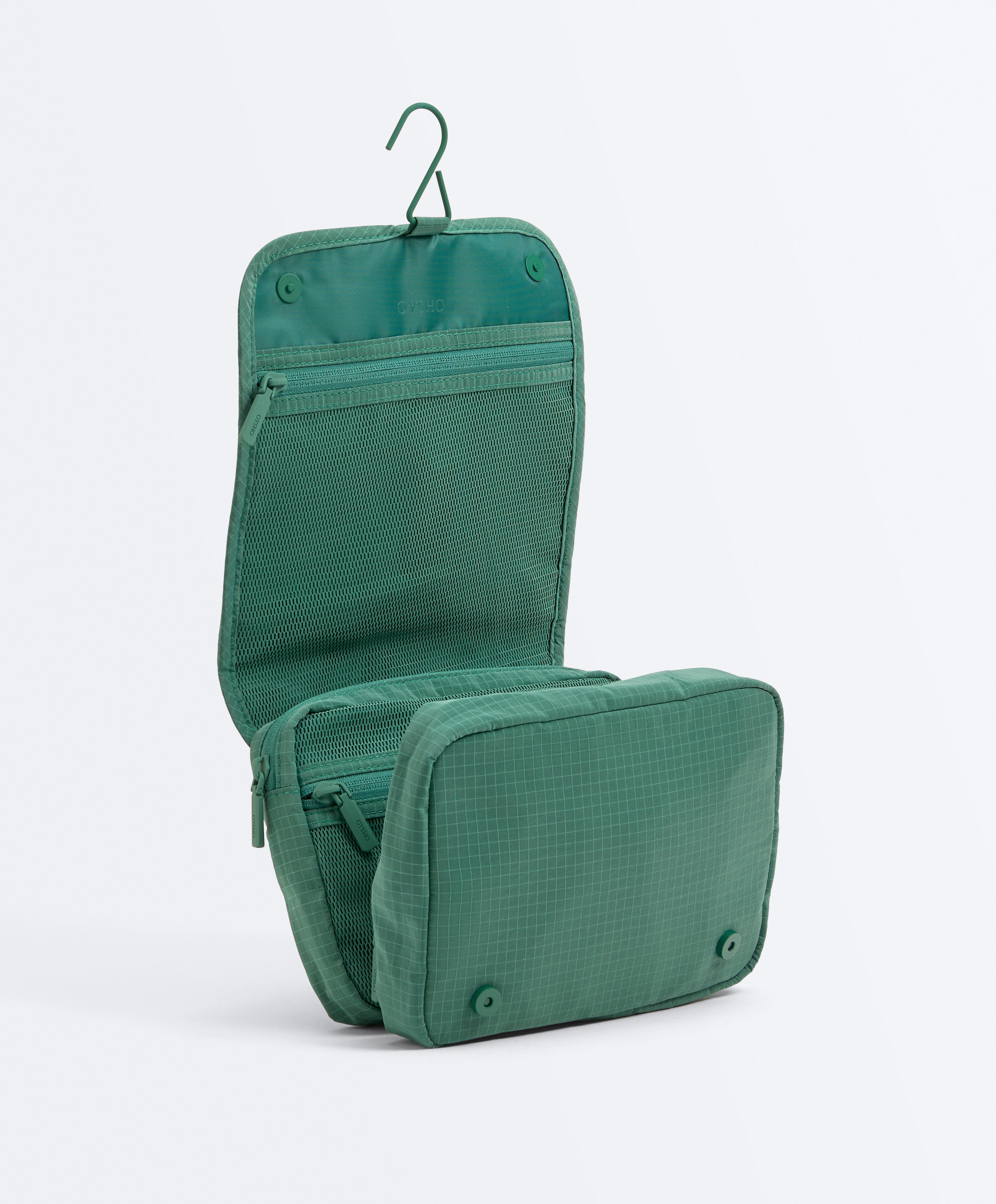 Hanging wash bag Hanging wash bag