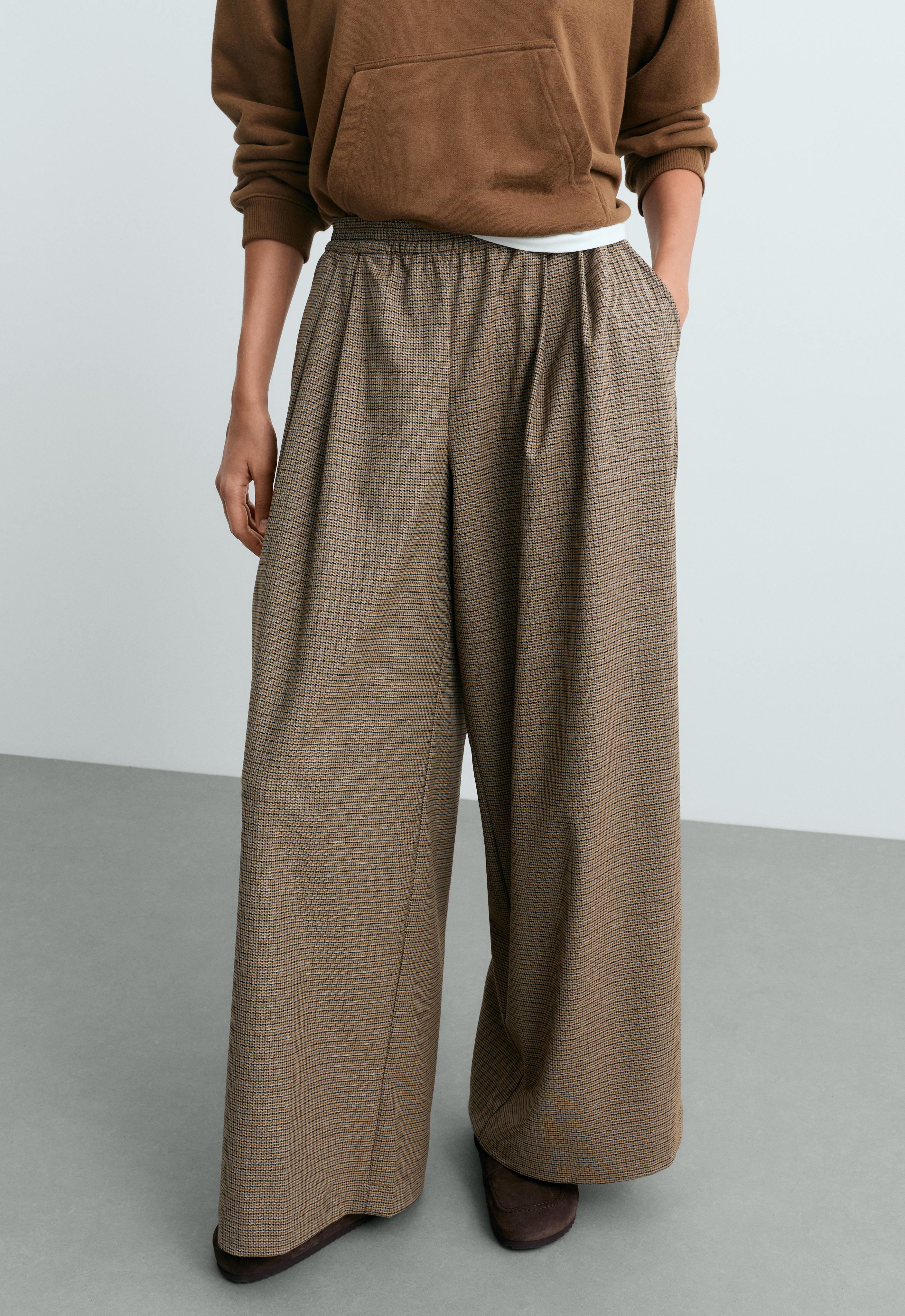 Houndstooth wide-leg trousers