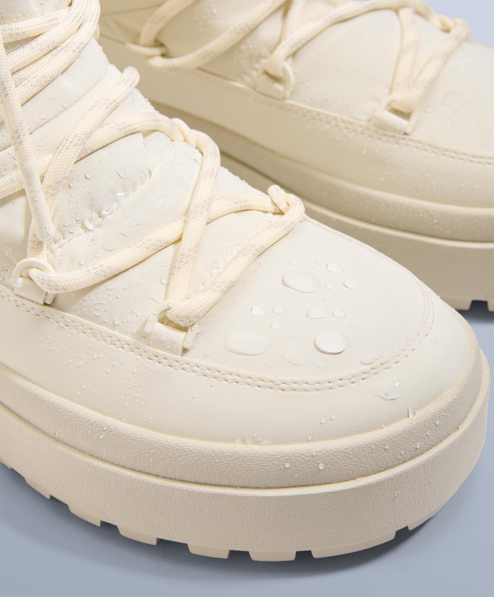 Laced nylon après-ski boots — ECRU