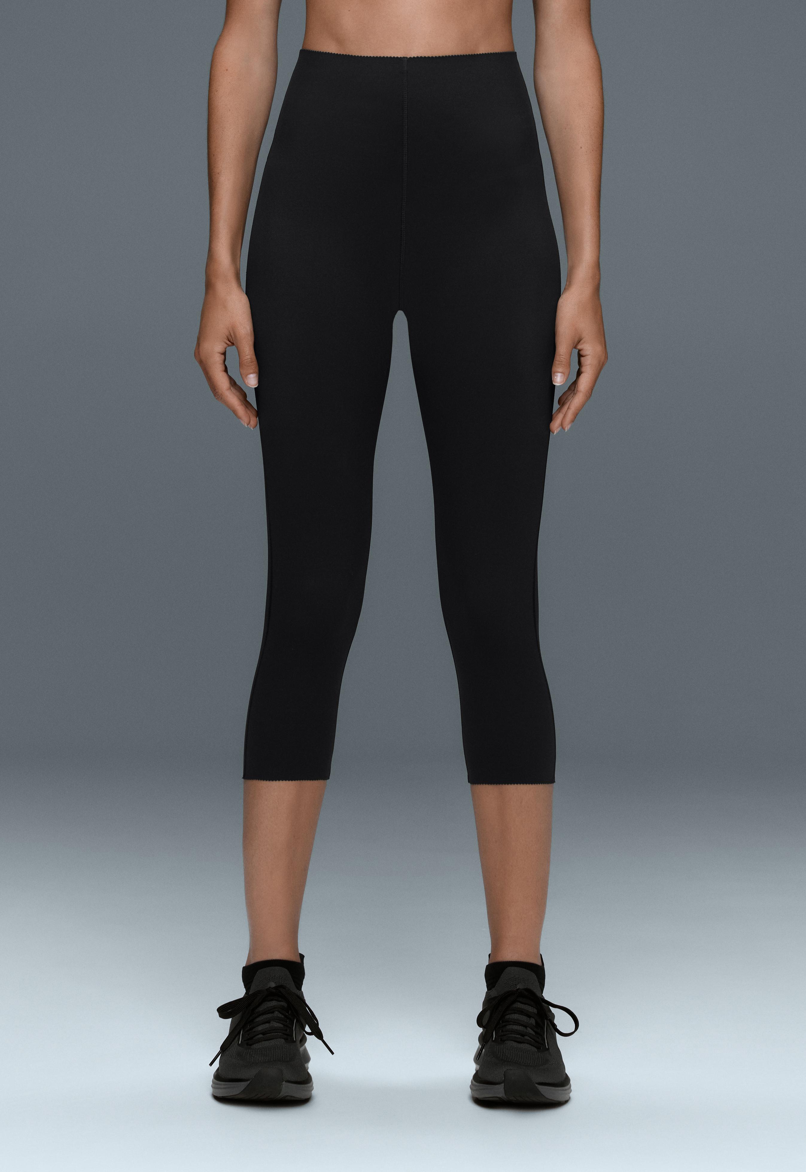 Extra Compressive core control 40cm knee-length leggings — BLACK