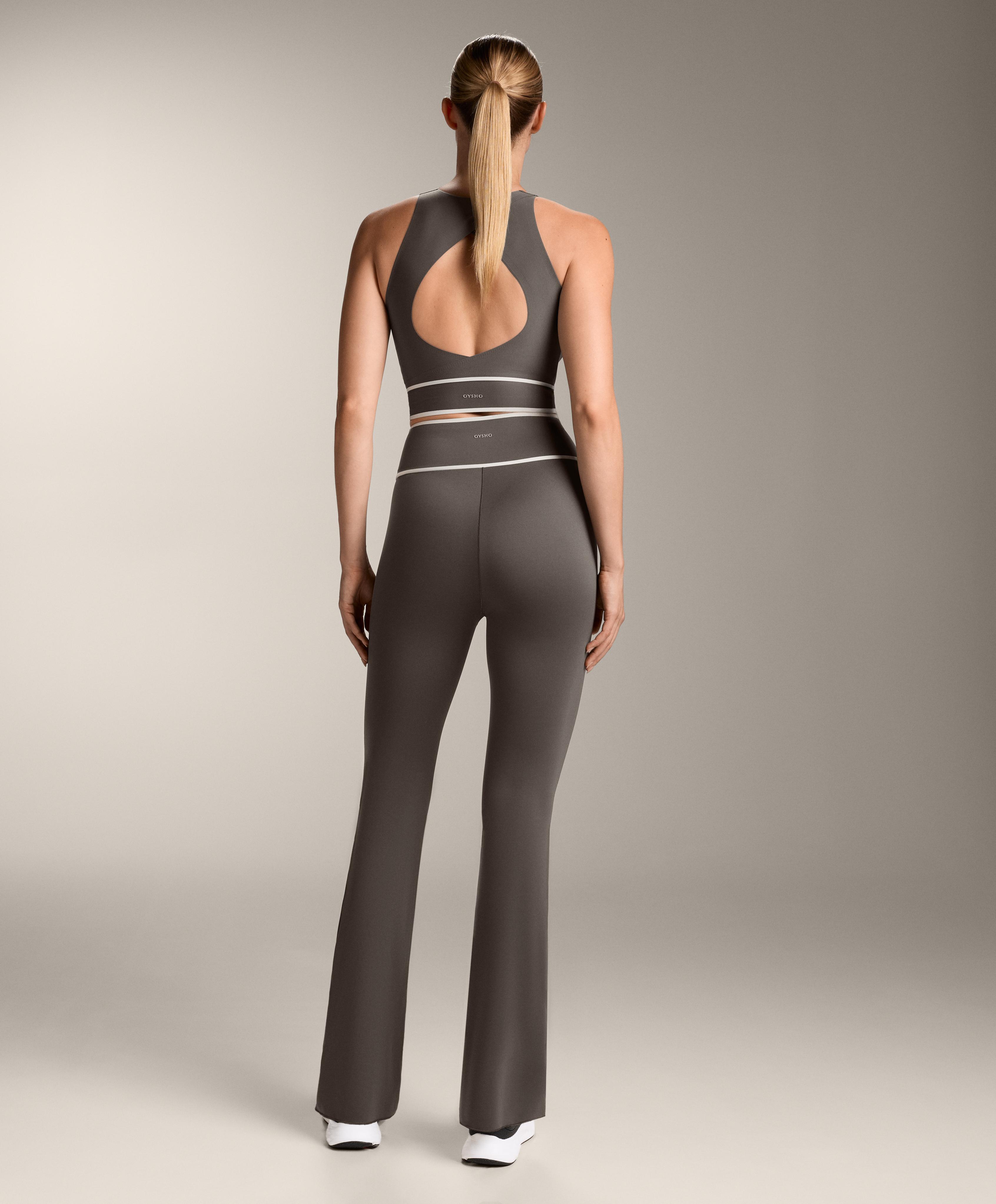 Total look perfect adapt flare carbón - Rebajas