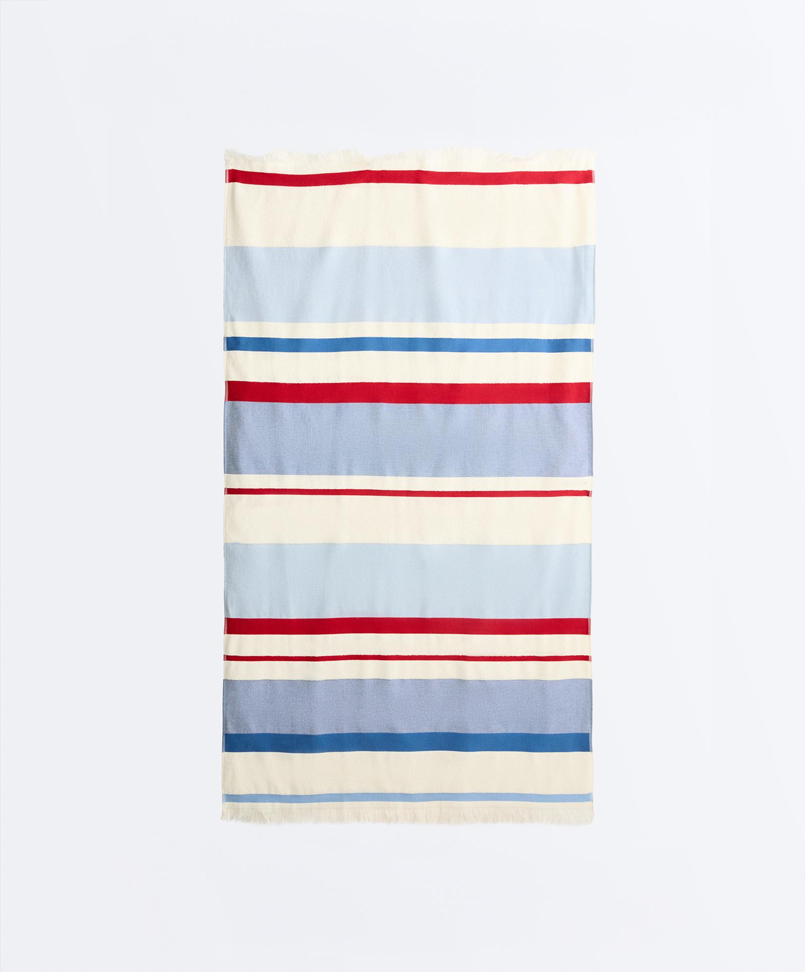 Striped 100% cotton towel — BLUE
