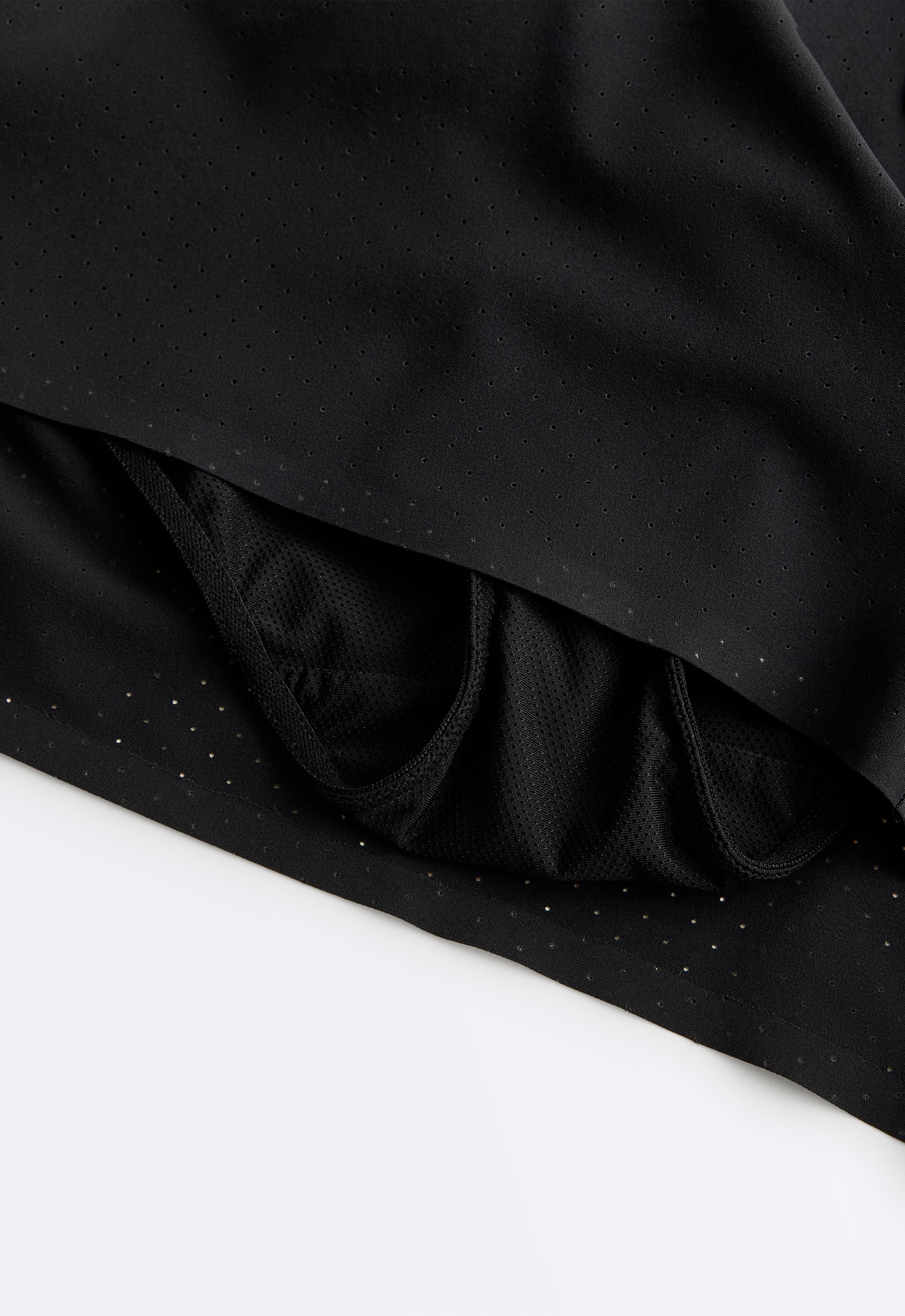 7cm high-rise technical shorts — BLACK