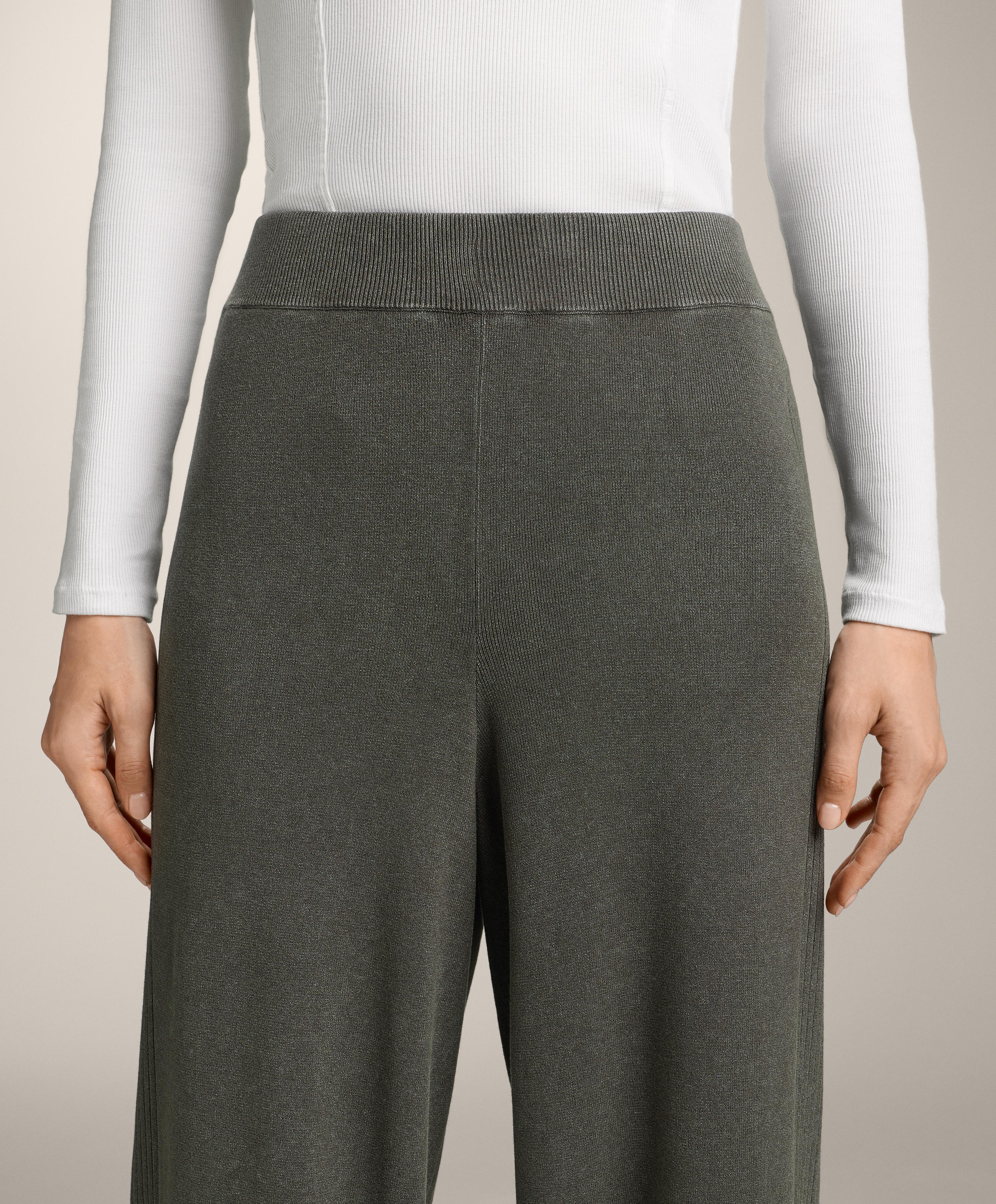 Rib knit straight-leg trousers Rib knit straight-leg trousers