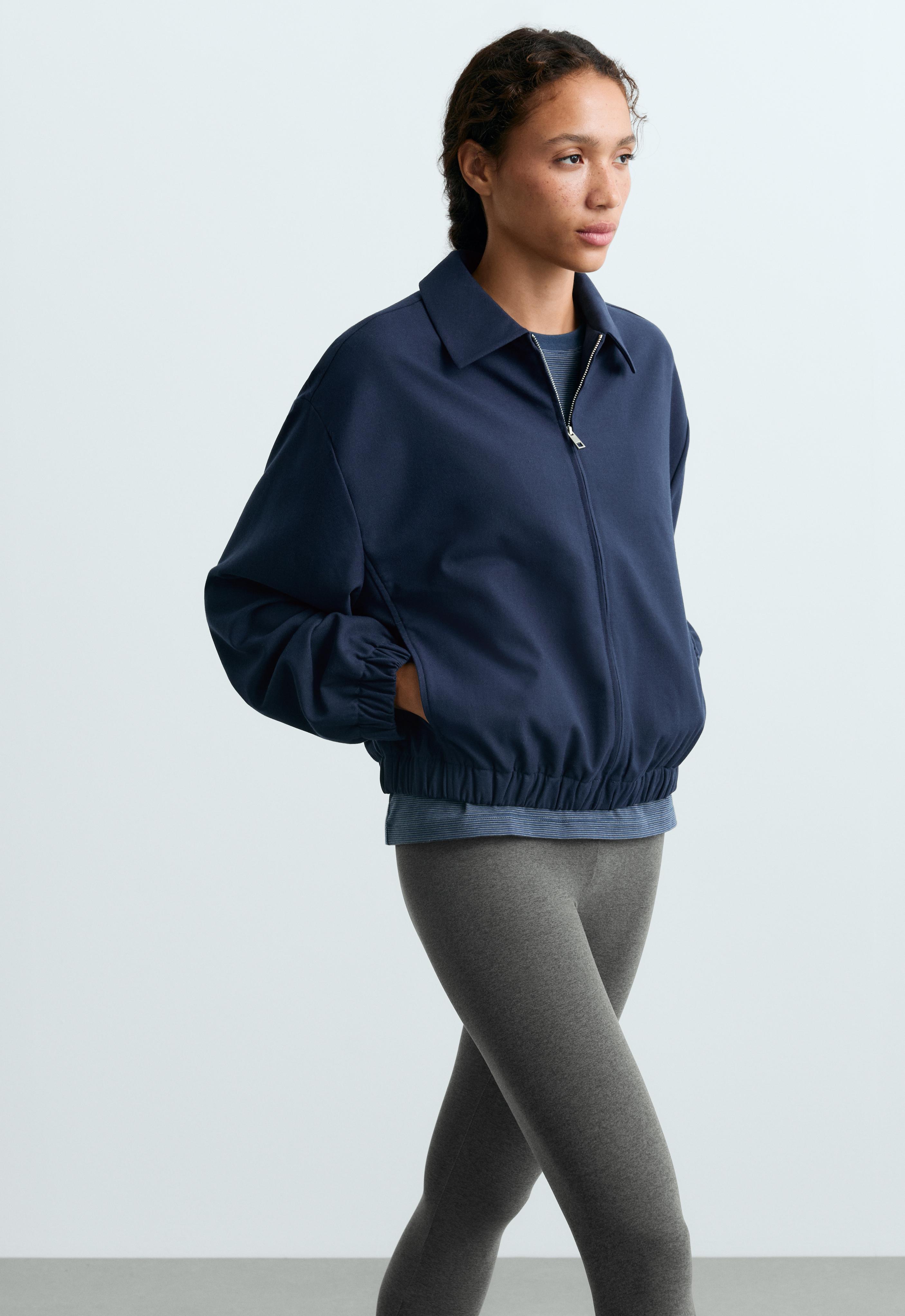 Cropped lapel collar wool blend jacket Cropped lapel collar wool blend jacket