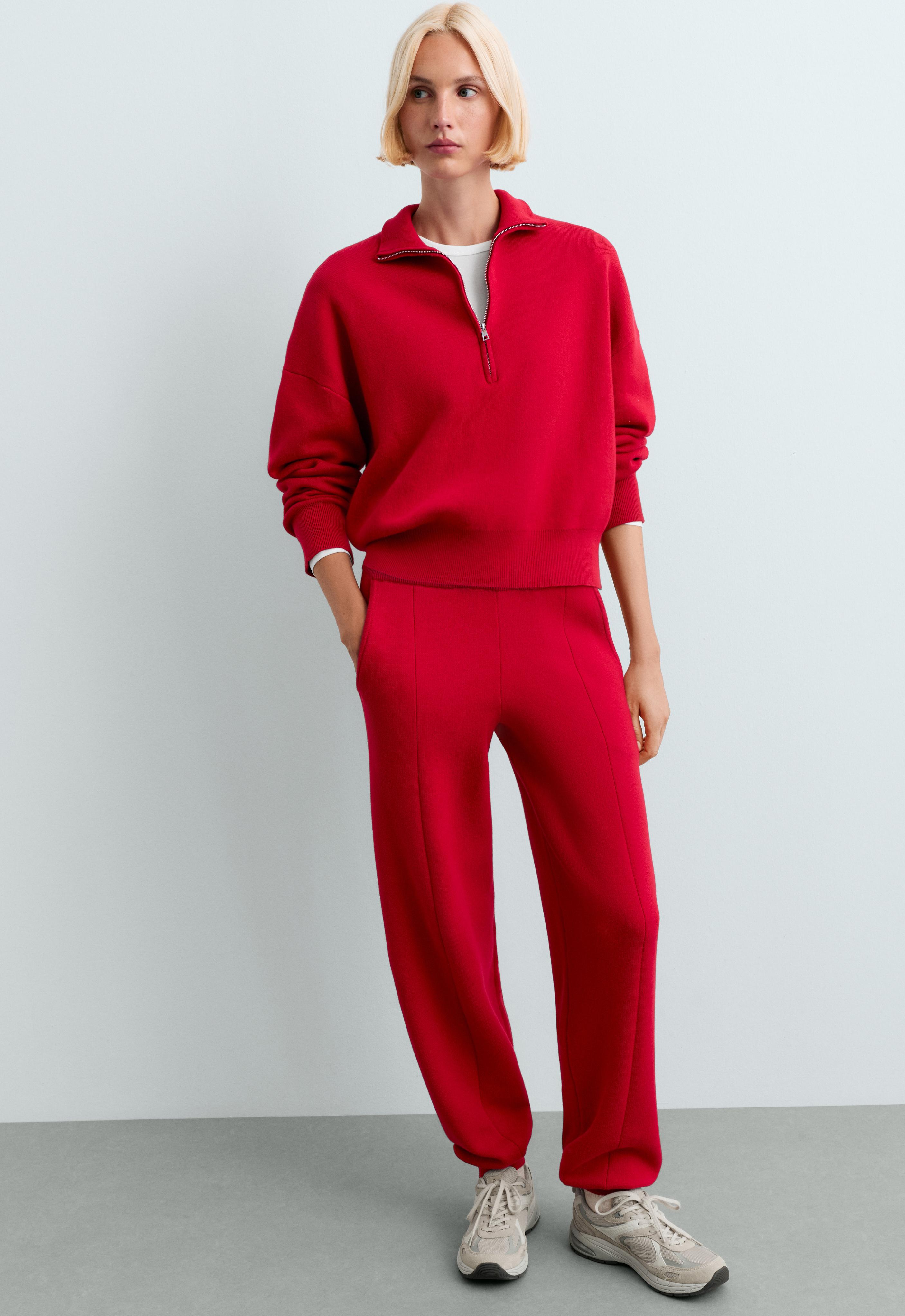 Total look jogger πλεκτό κόκκινο