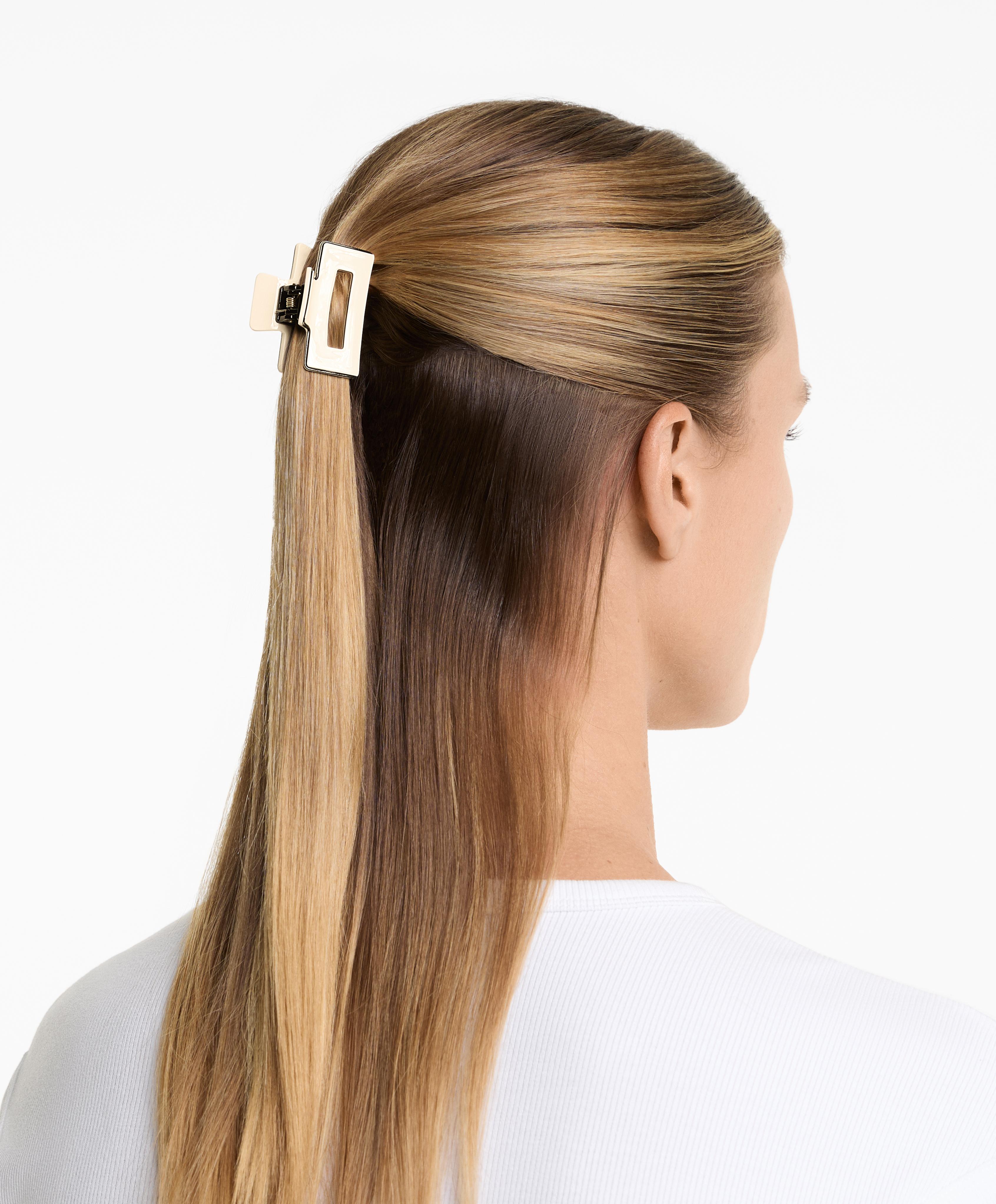 2 quadratische Haarspangen mit Paspel 2 quadratische Haarspangen mit Paspel