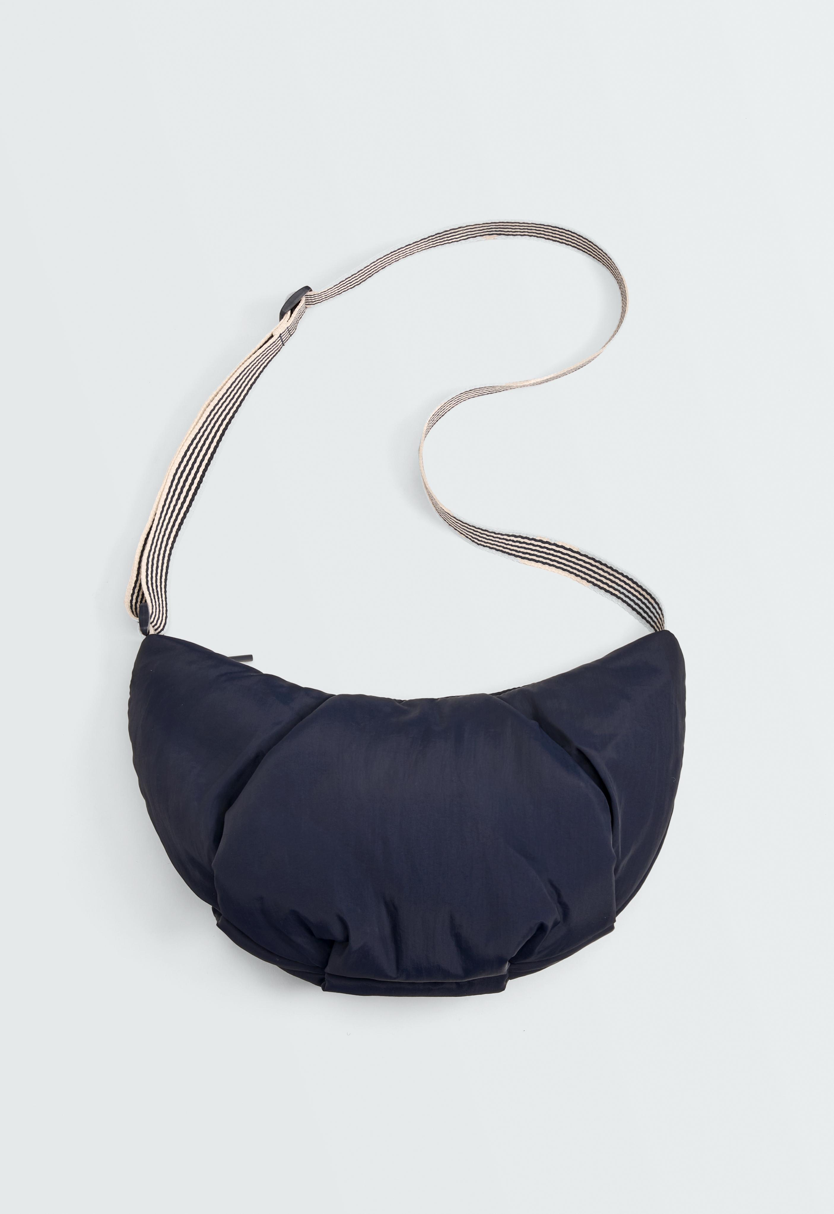 Quilted crossbody bag — NAVY BLUE