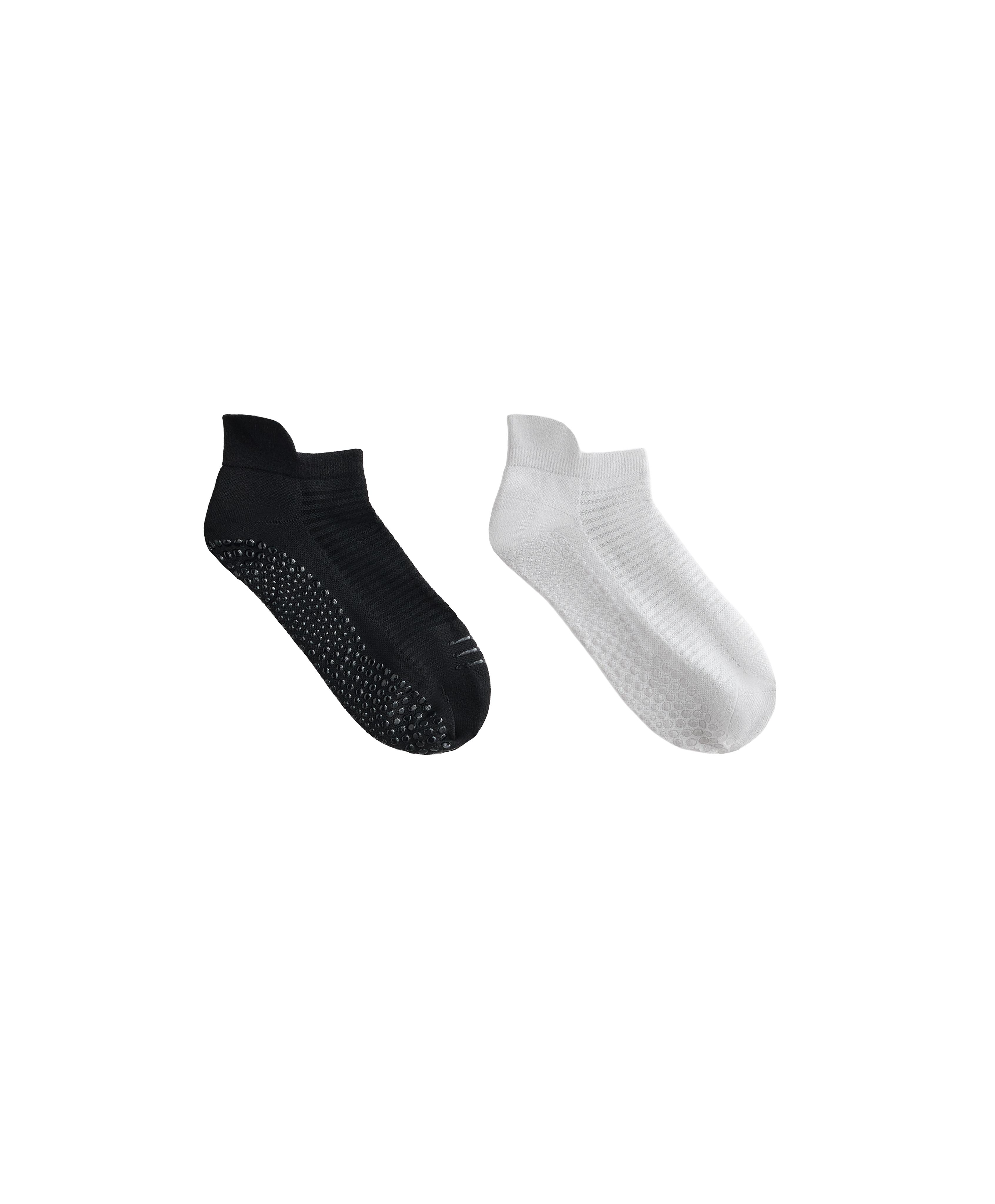 2 pairs of polyamide blend yoga and Pilates sneaker socks — BLACK