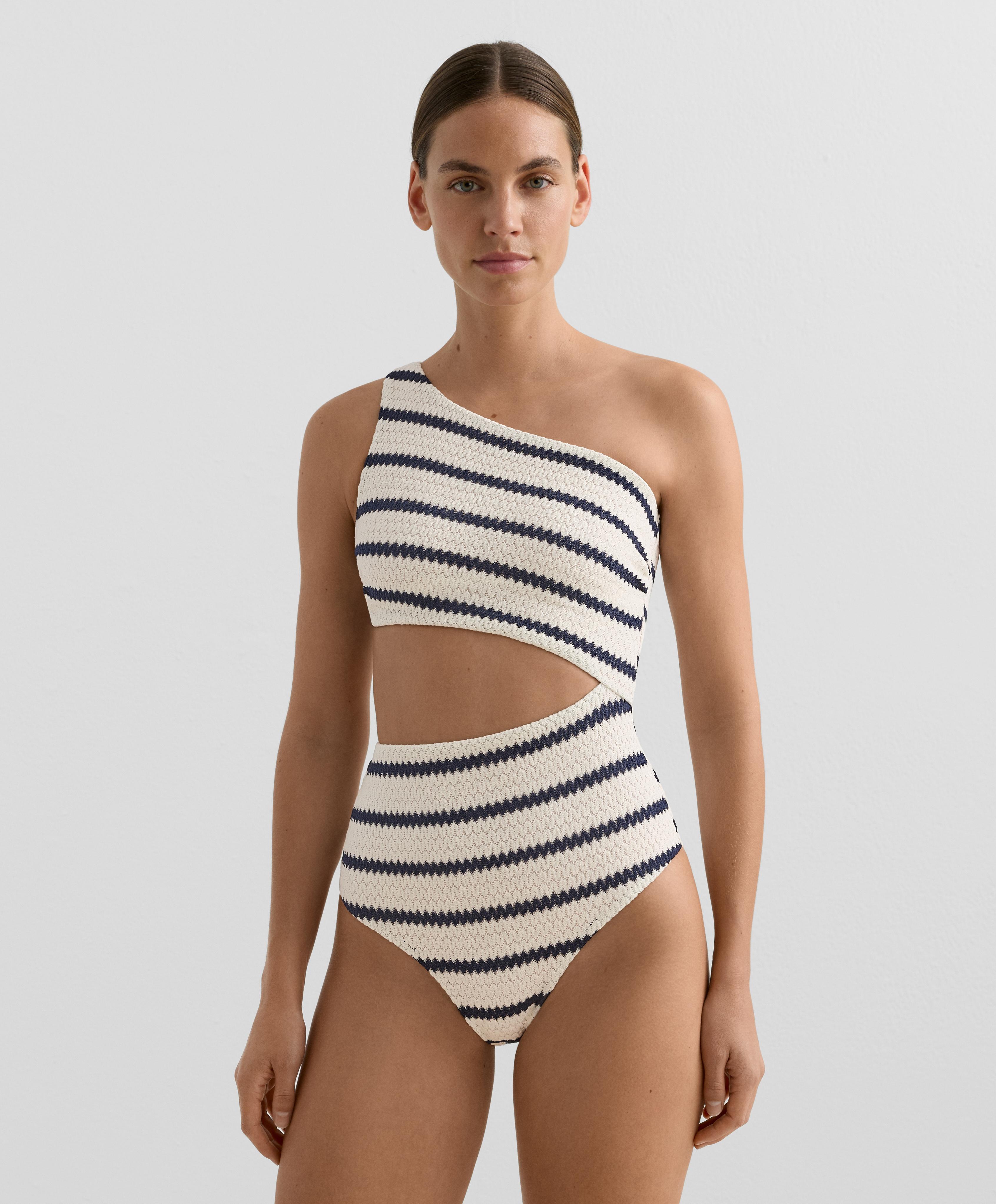 Asymmetric striped crochet trikini