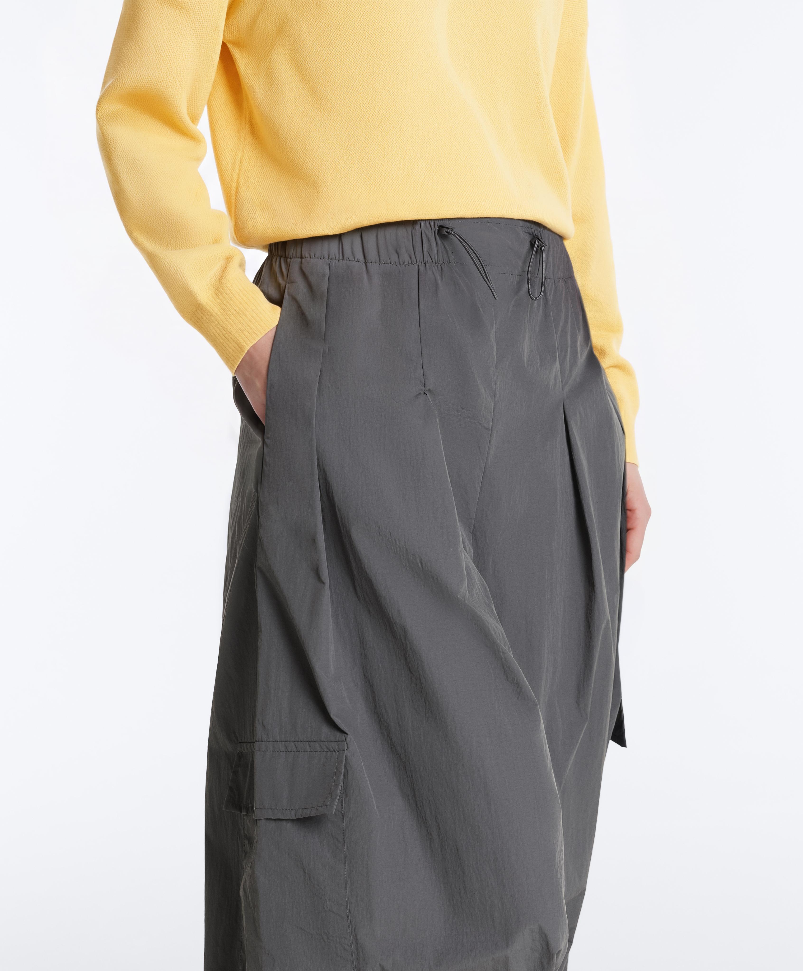 Water-repellent nylon cargo trousers — ASPHALT GREY