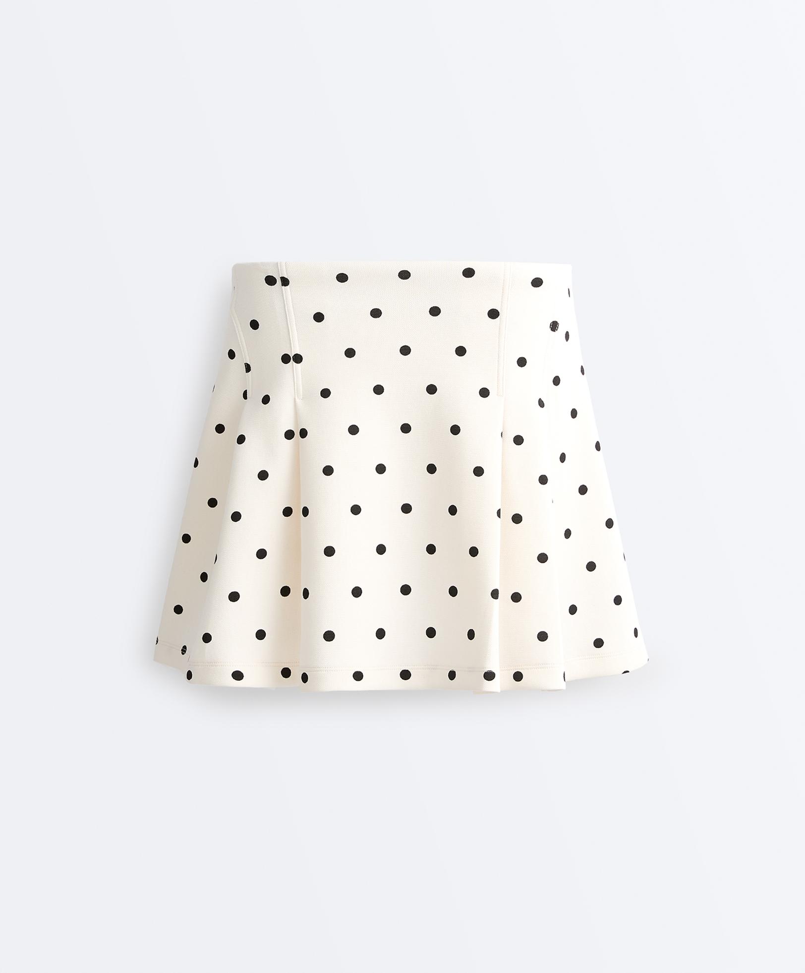 Short piqué skirt with cotton polka dots — PALE ECRU