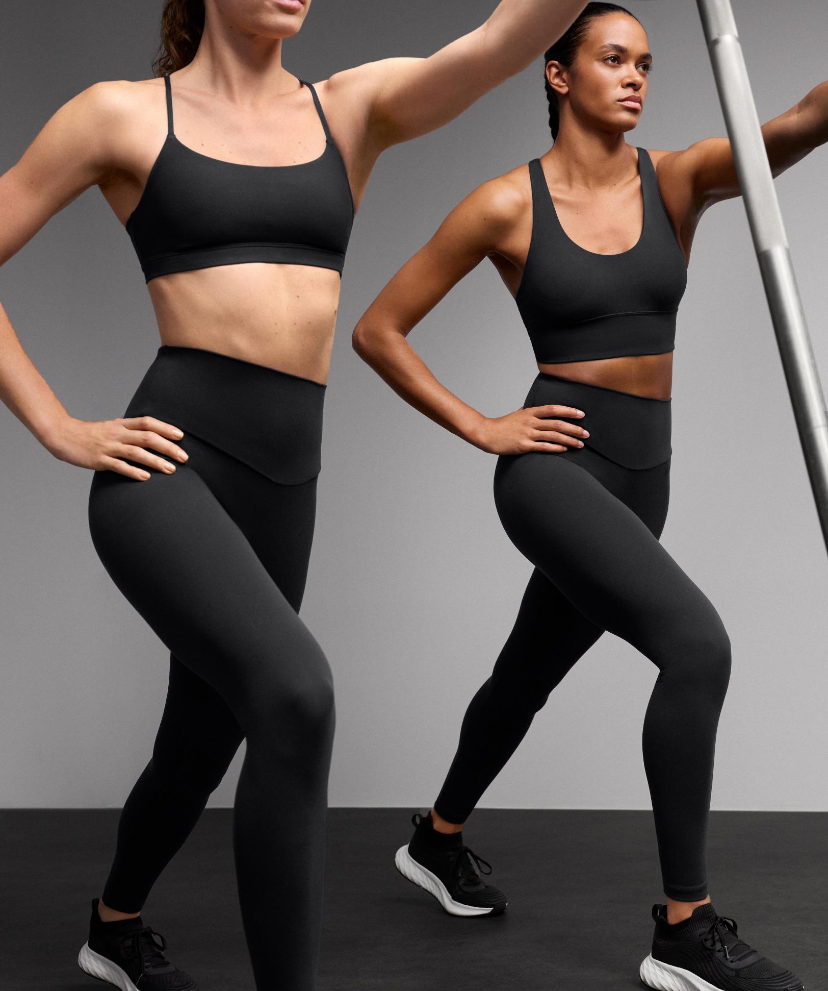 Light-support Comfortlux crossover-strap sports bra