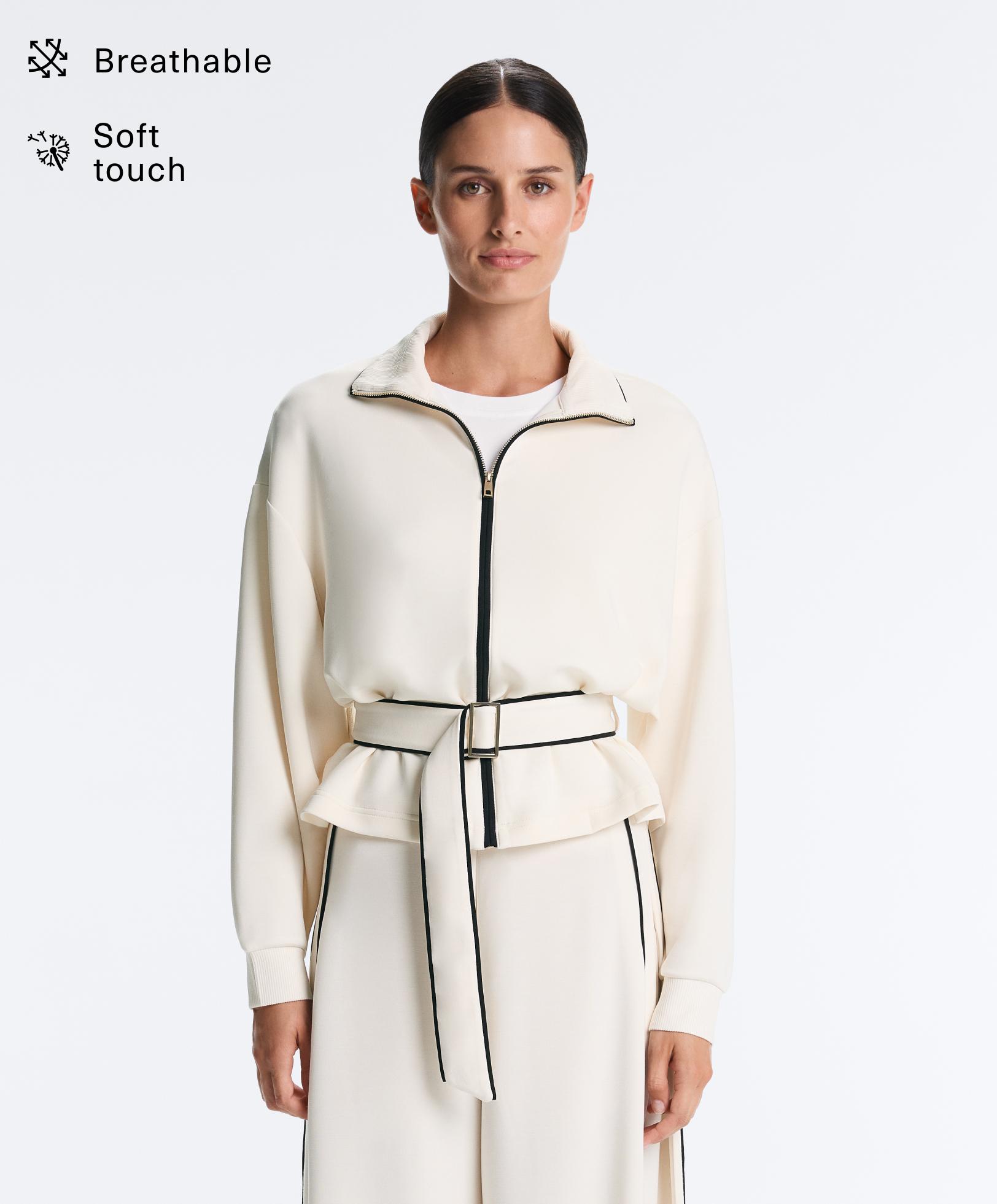 Jacke mit Kontrast-Piping und weichem Modal